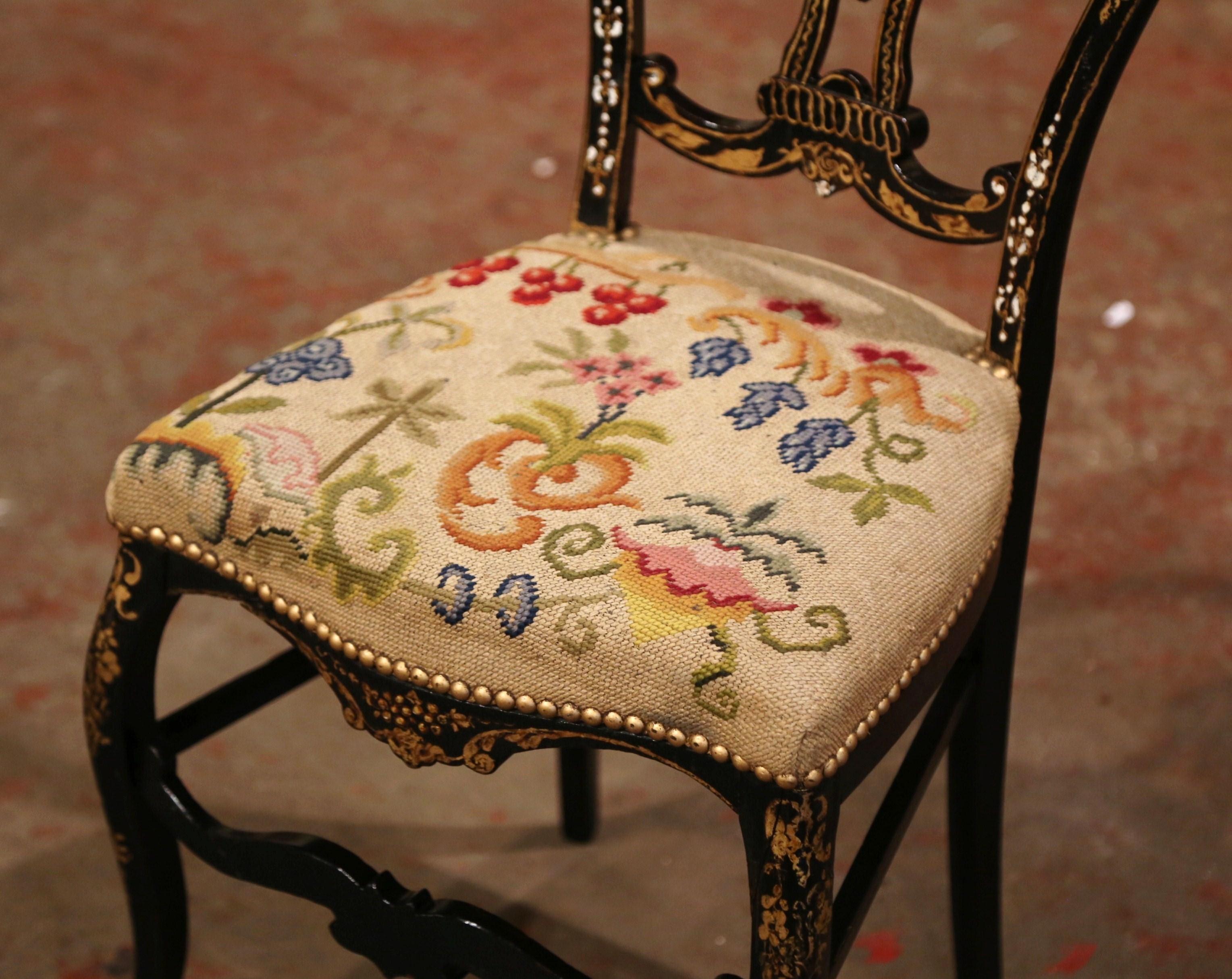 French 19th Century Napoleon III Black Lacquered and Gilt Decorative Chair