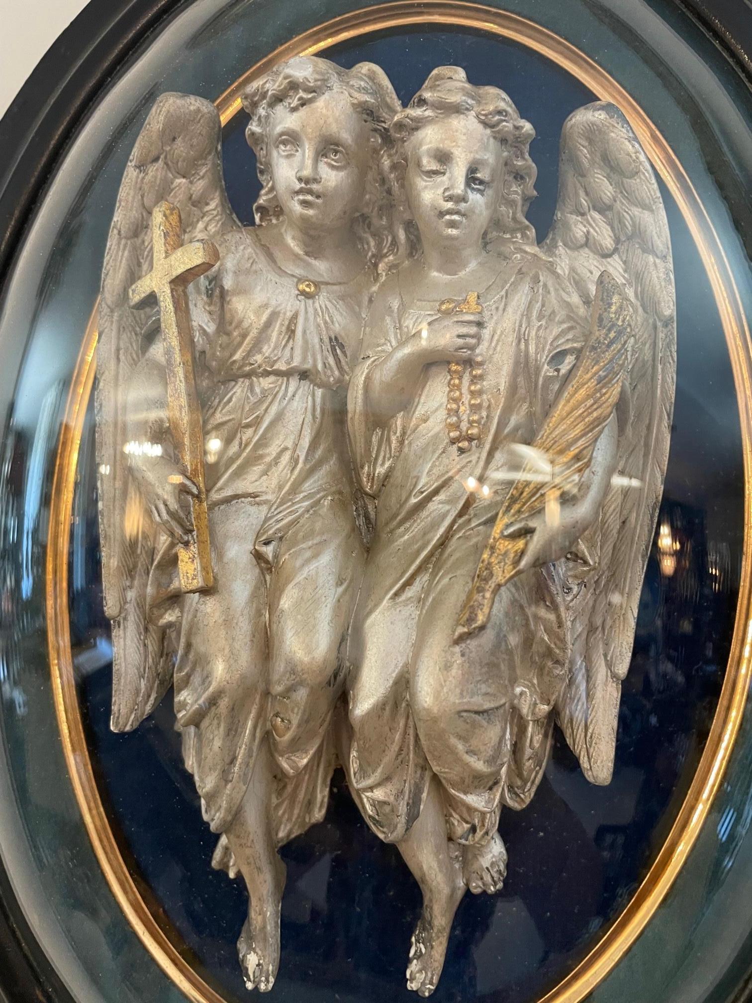 19th century Napoleon III Blackened Wood and Curved Glass Angels For Sale 1