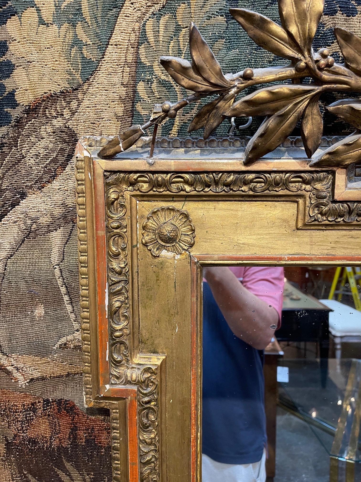 19th Century Napoleon III Carved and Giltwood Mirror For Sale 1