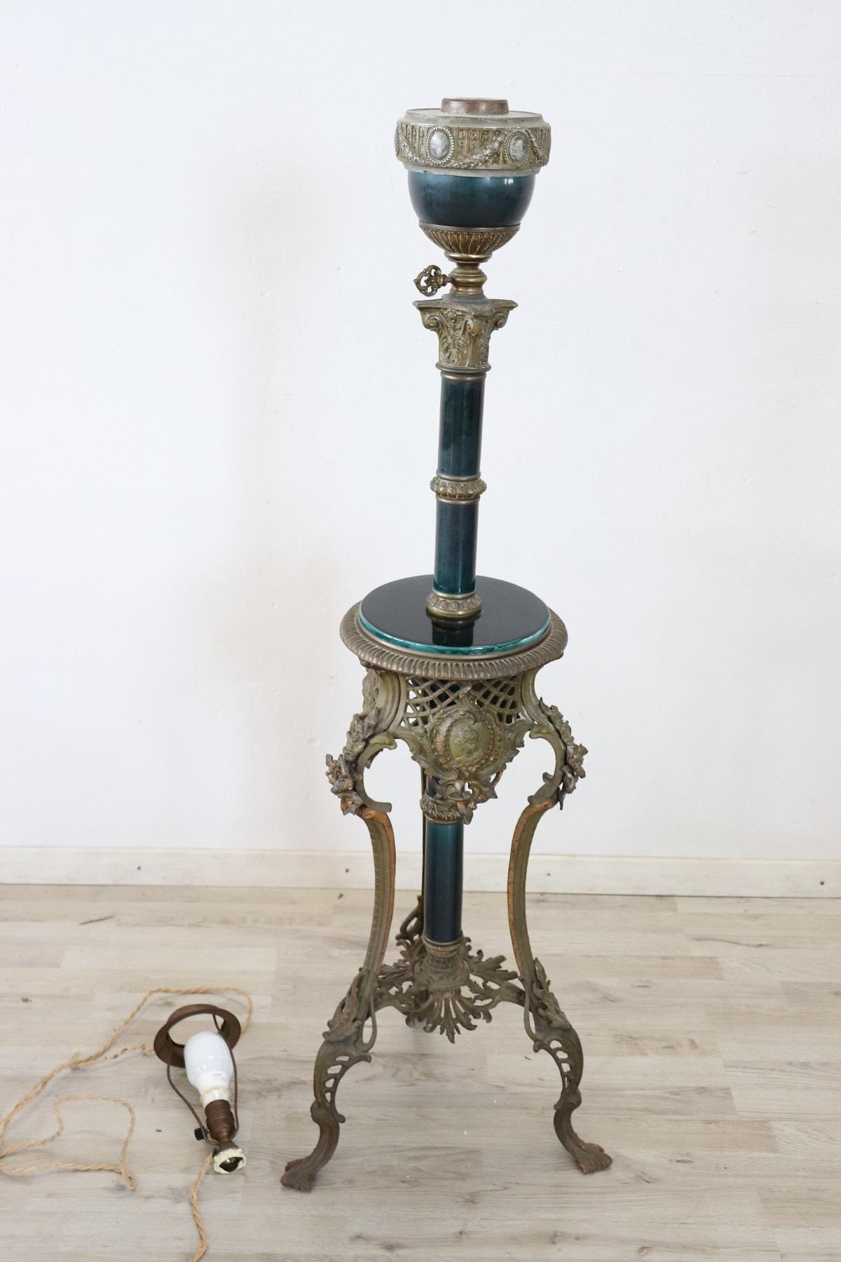 19th Century Napoleon III Ceramic and Chiseled Bronze Floor Lamp 8