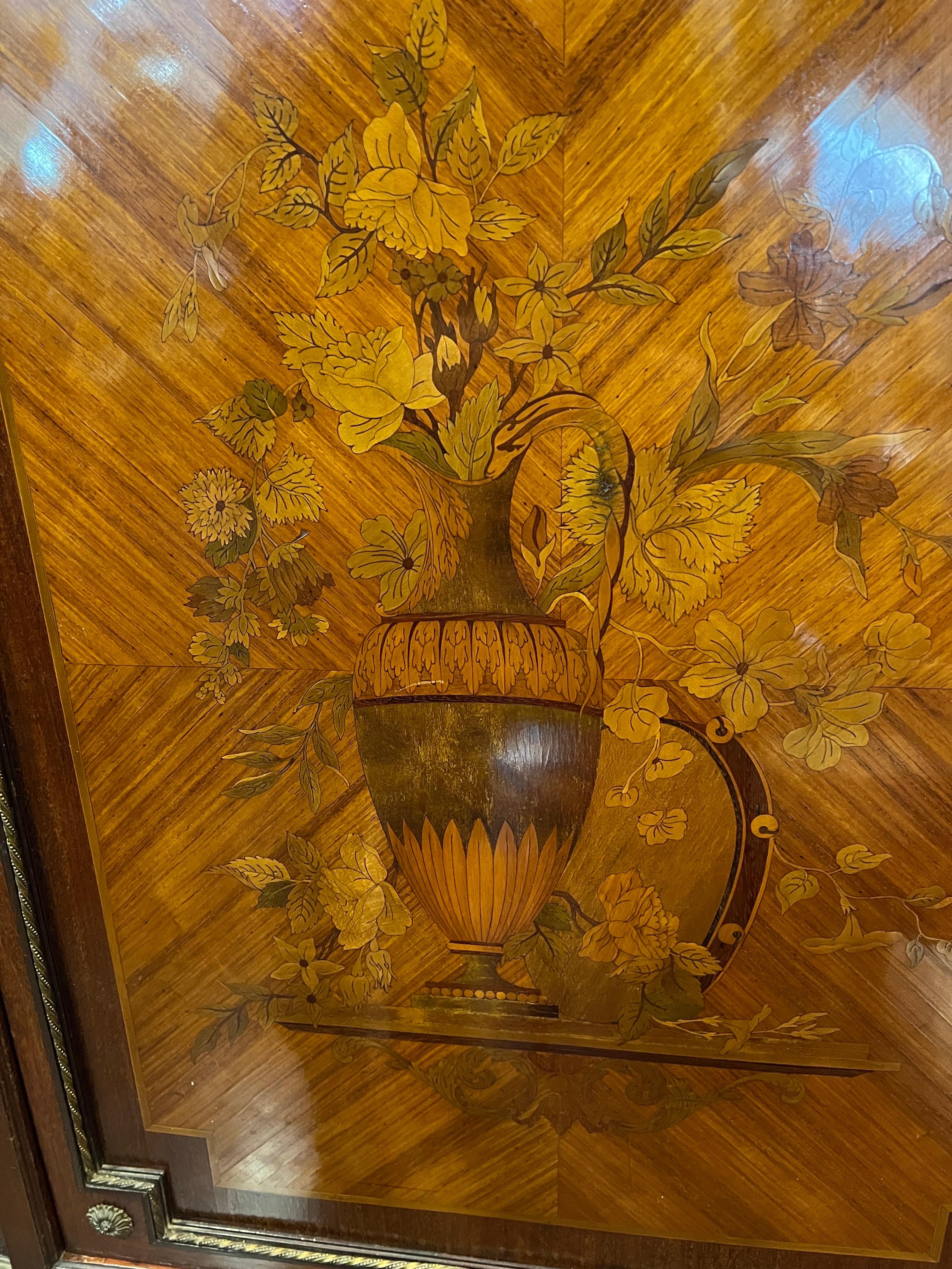 19th Century Napoleon III Credenzas Kingwood Marquetry signed Maison Forest In Good Condition For Sale In Roma, RM