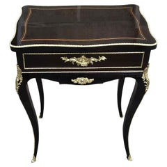 Table d'appoint Napoléon III du 19ème siècle en bois de rose foncé, table centrale à couture française
