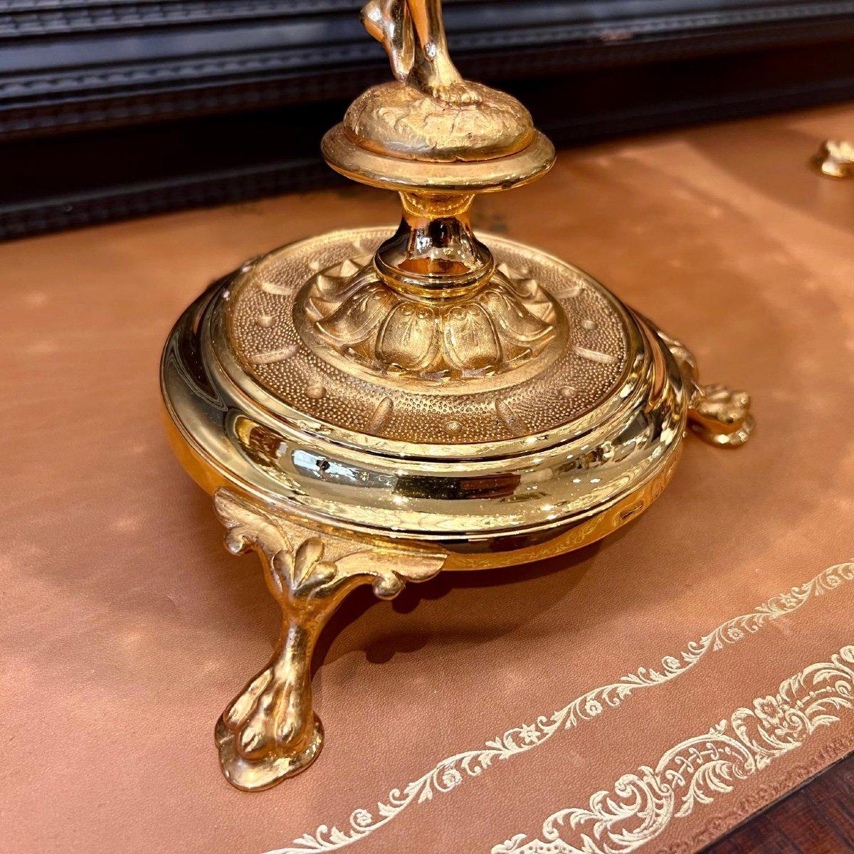 Dekorative Schale aus Kristall und vergoldeter Bronze aus Napoleon III.-Periode aus dem 19. Jahrhundert  im Angebot 2