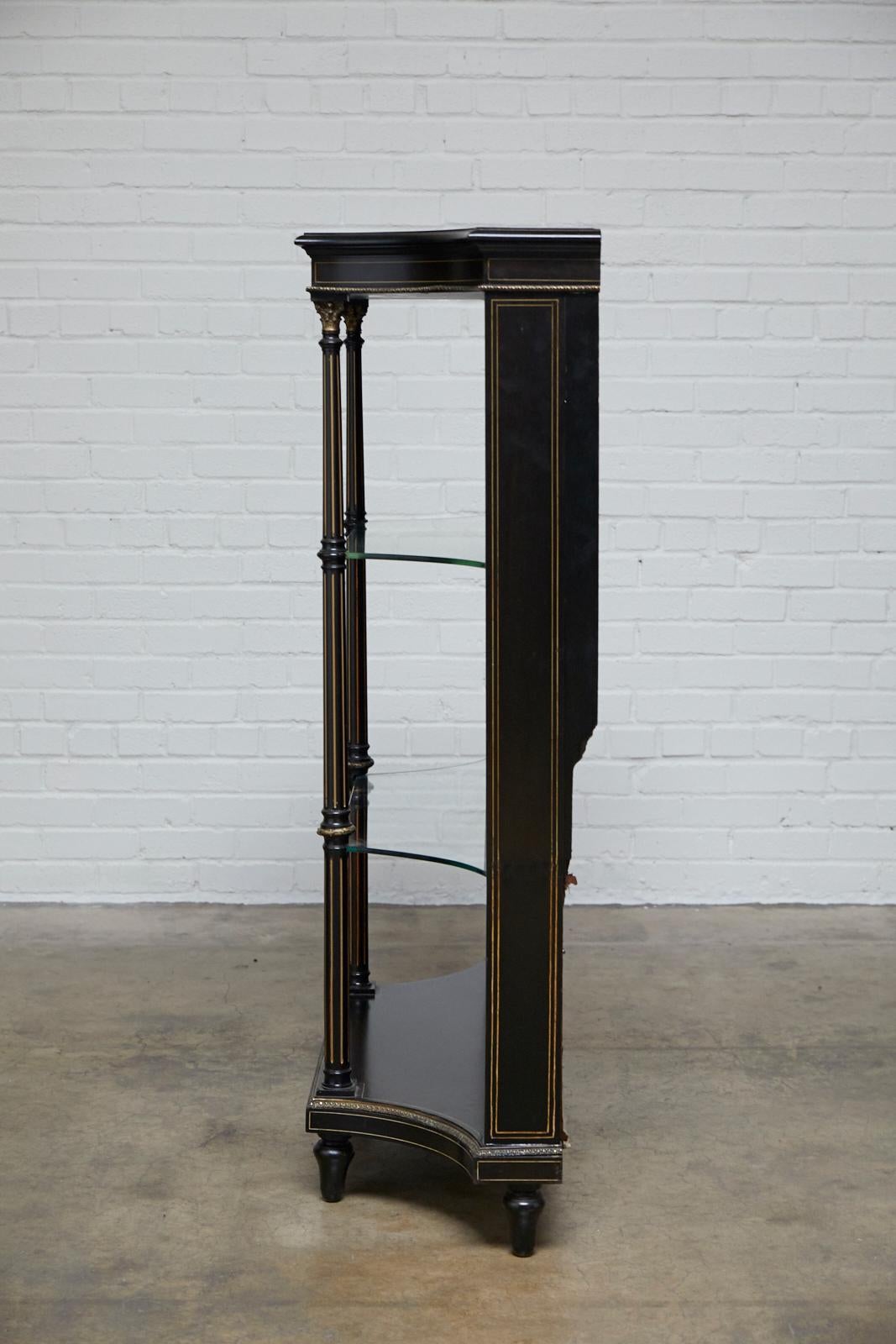 19th Century Napoleon III Ebonized Bookshelf Étagère 8