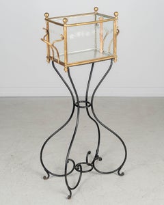 Rafraîchisseur à vin en verre gravé Napoléon III du 19e siècle sur Stand