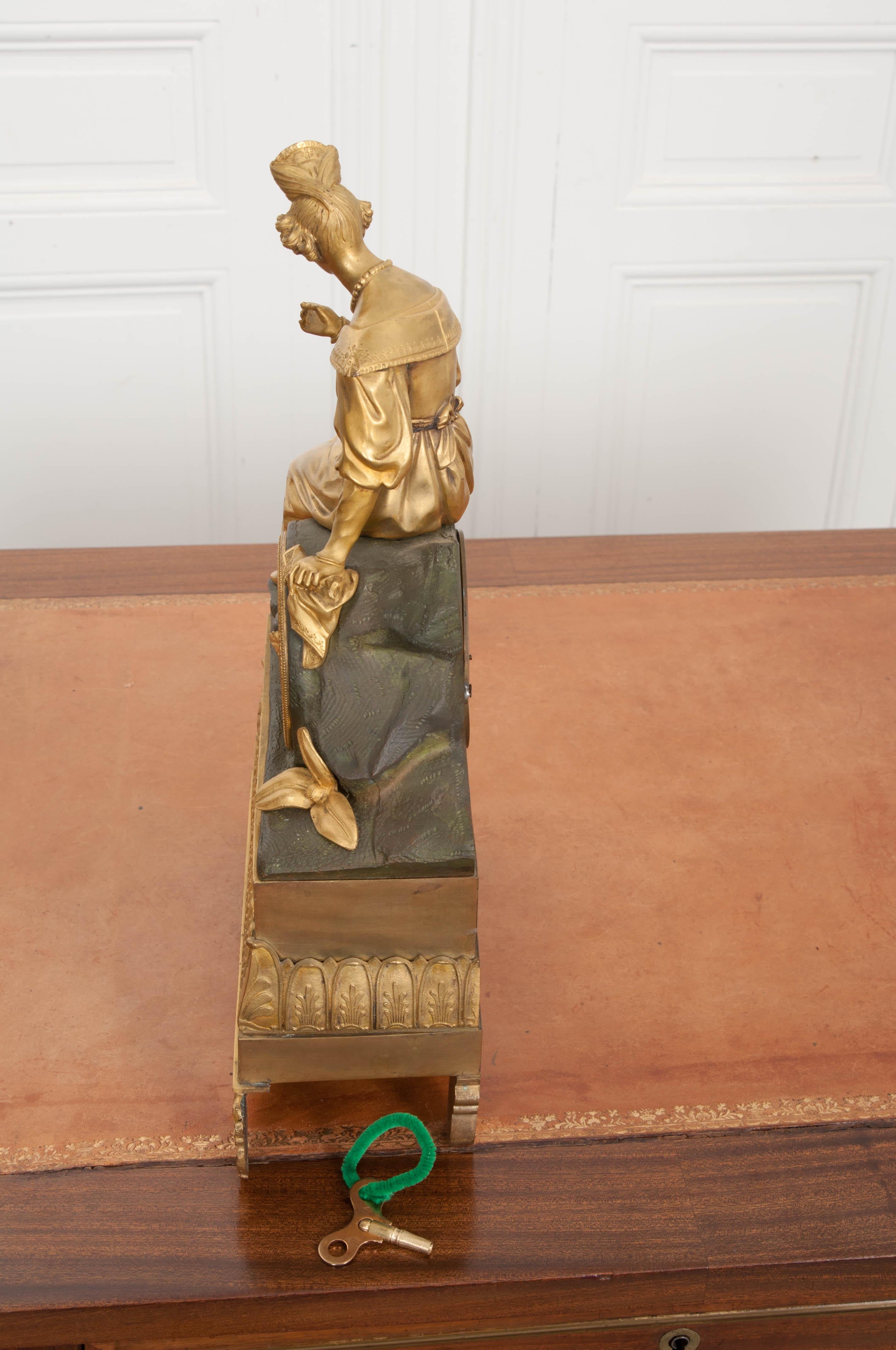 19. Jahrhundert Napoleon III. Feuervergoldete Bronze Figurale Kaminsimsuhr im Angebot 3