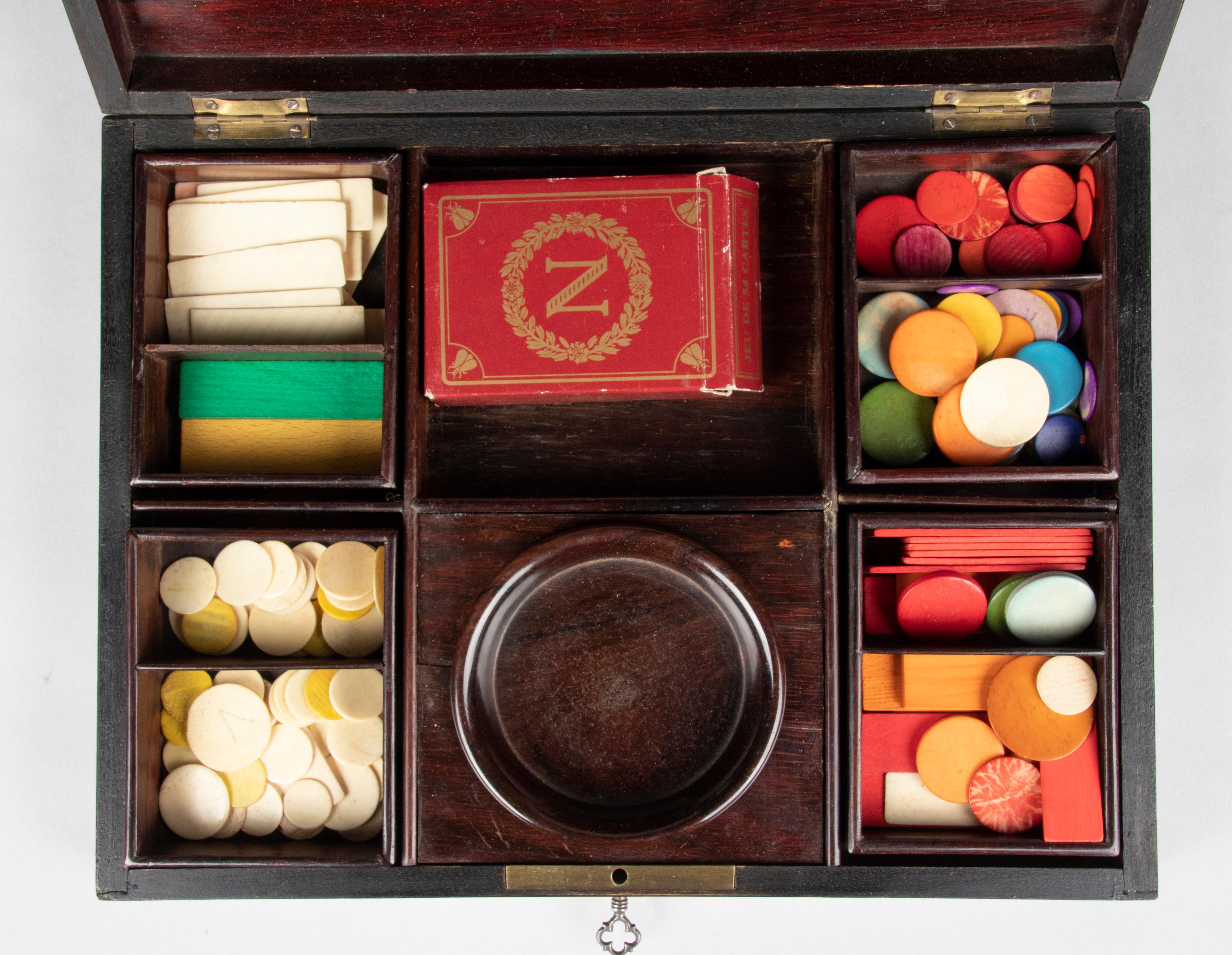 Boîte de jeu Napoléon III du 19e siècle en vente 2
