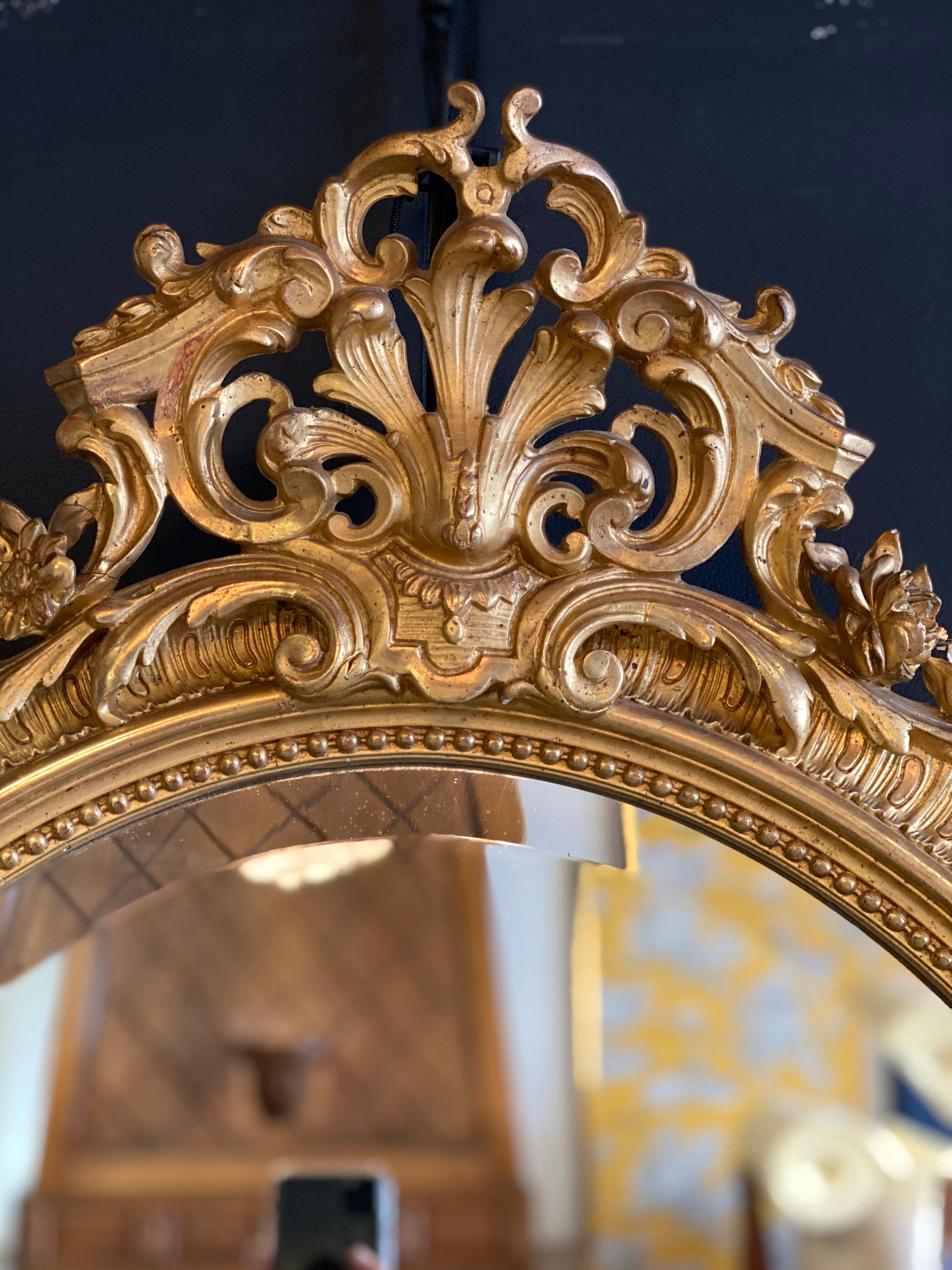 19. Jahrhundert Napoleon III Vergoldeter Ovalspiegel (Französisch) im Angebot