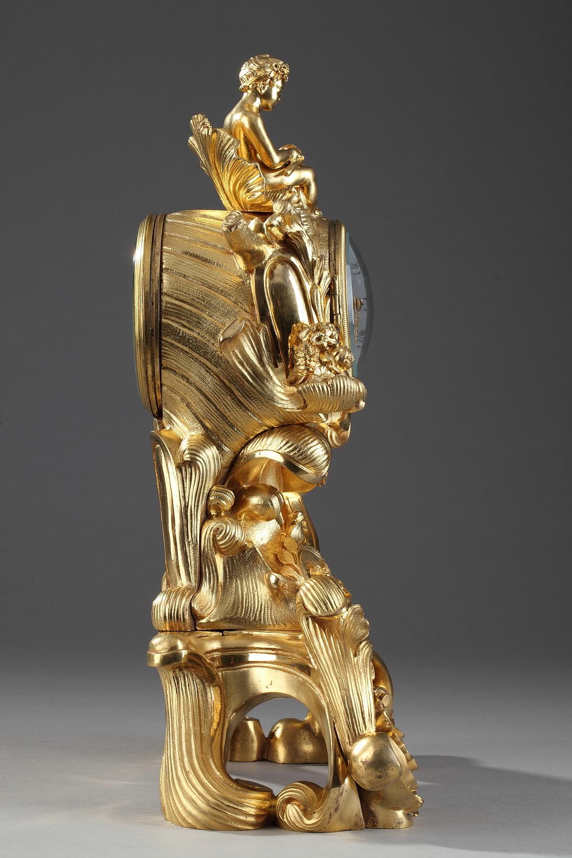 Napoleon-III-Uhr aus vergoldeter Bronze im Rocaille-Stil des 19. im Angebot 3