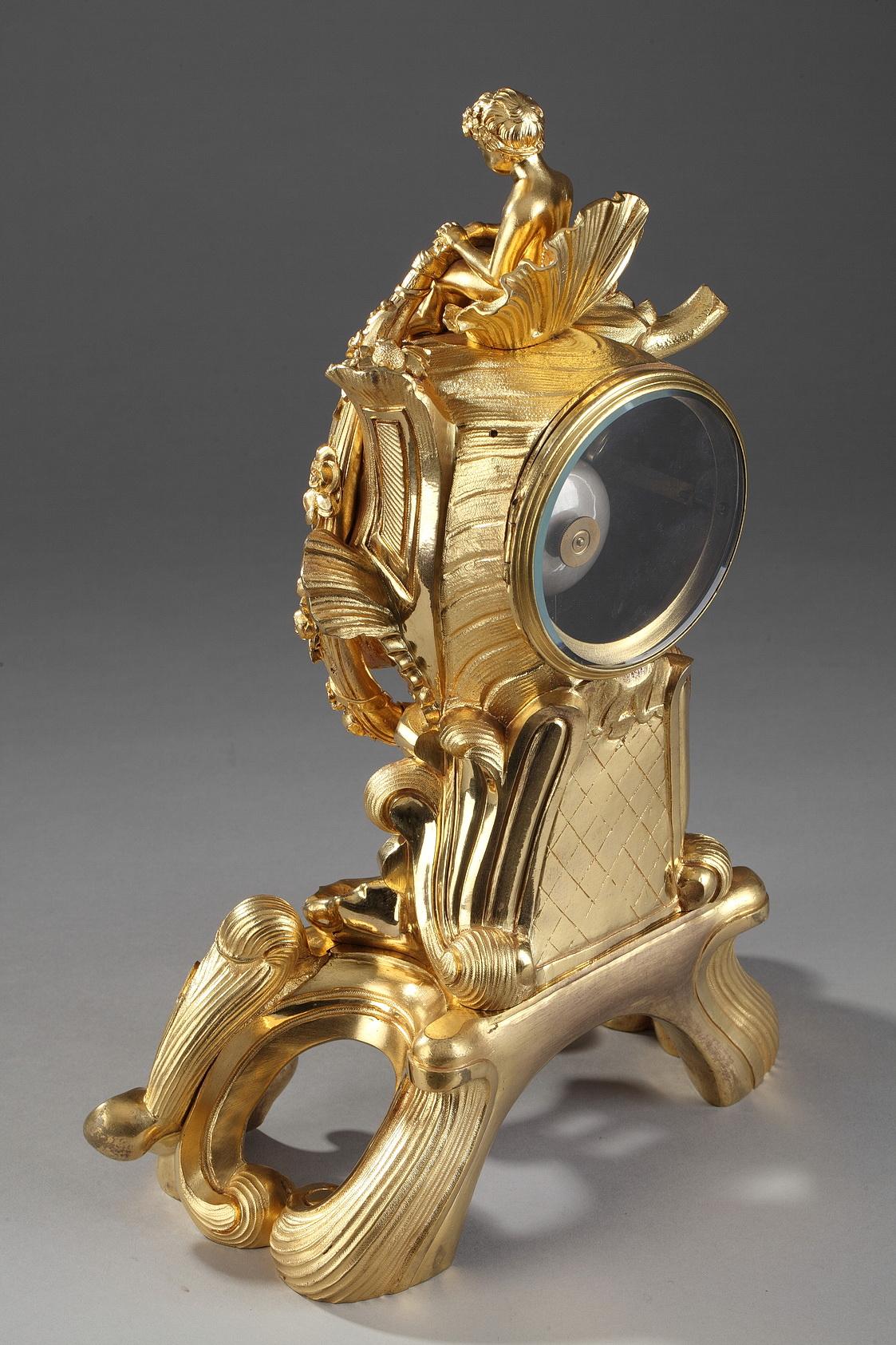 Napoleon-III-Uhr aus vergoldeter Bronze im Rocaille-Stil des 19. im Angebot 7
