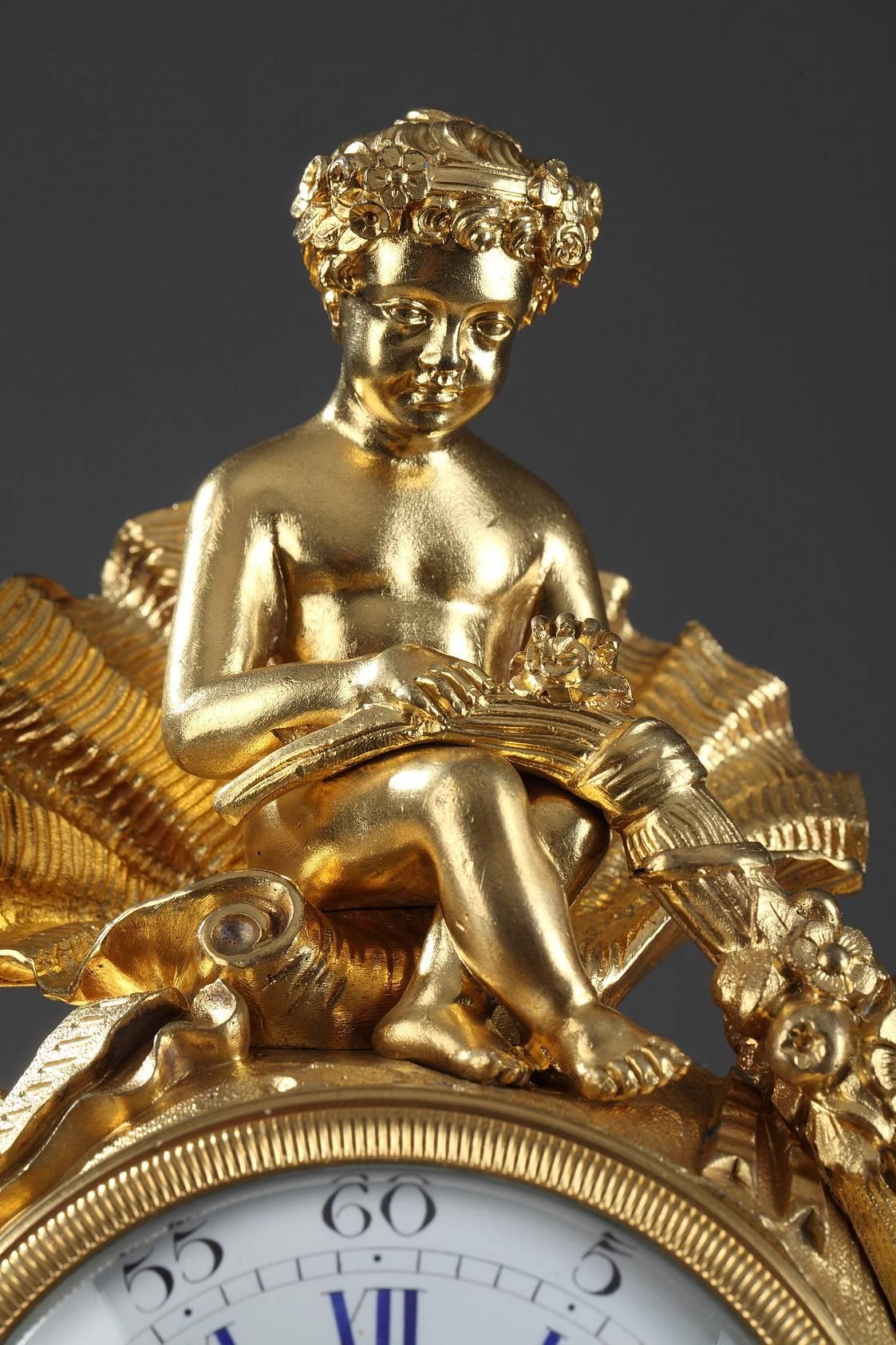 Rococo Horloge Napoléon III en bronze doré de style rocaille du 19e siècle en vente