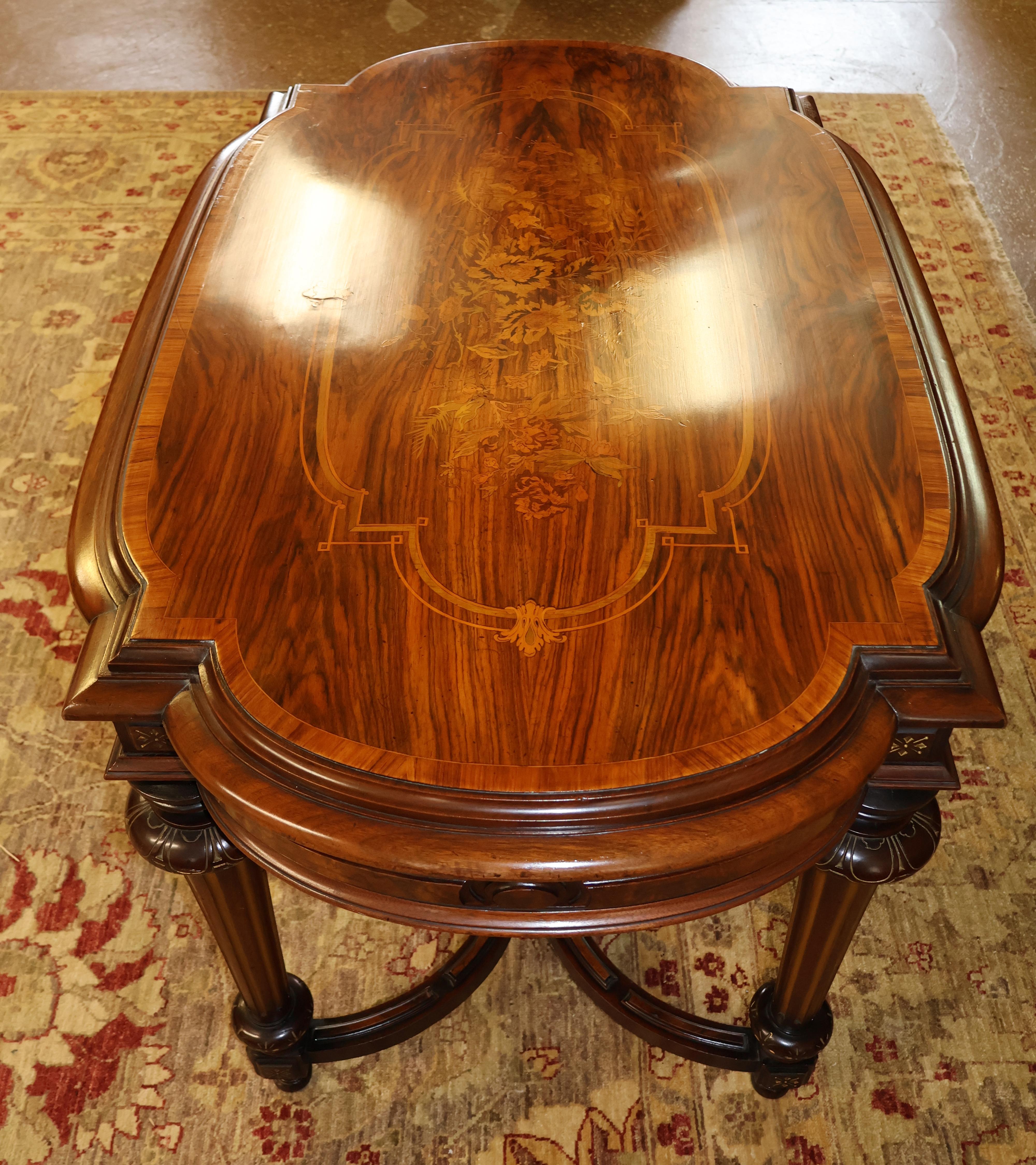 19th Century Napoleon III Inlaid Rosewood Occasional Center Entry Table For Sale 7