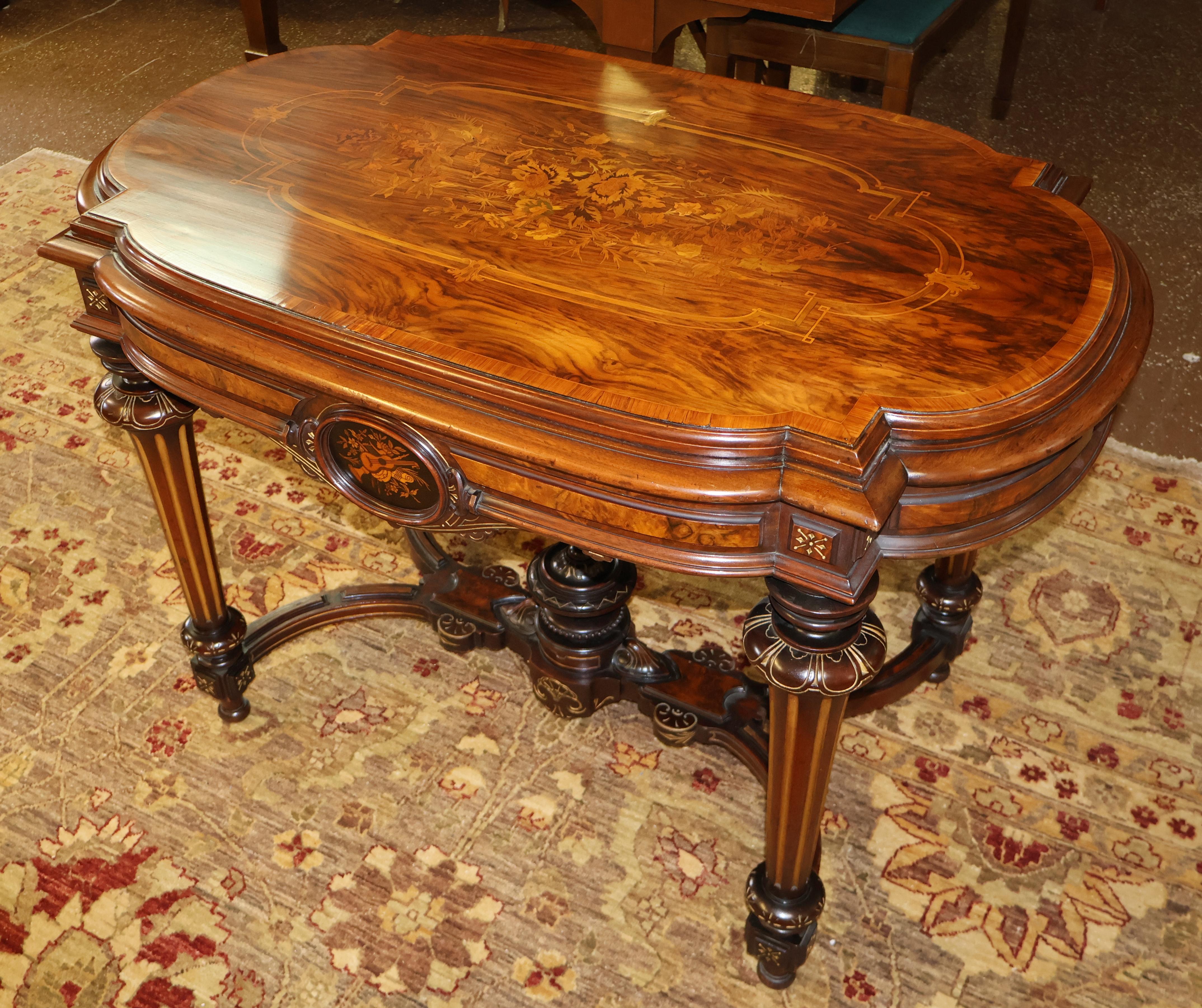 19th Century Napoleon III Inlaid Rosewood Occasional Center Entry Table For Sale 9