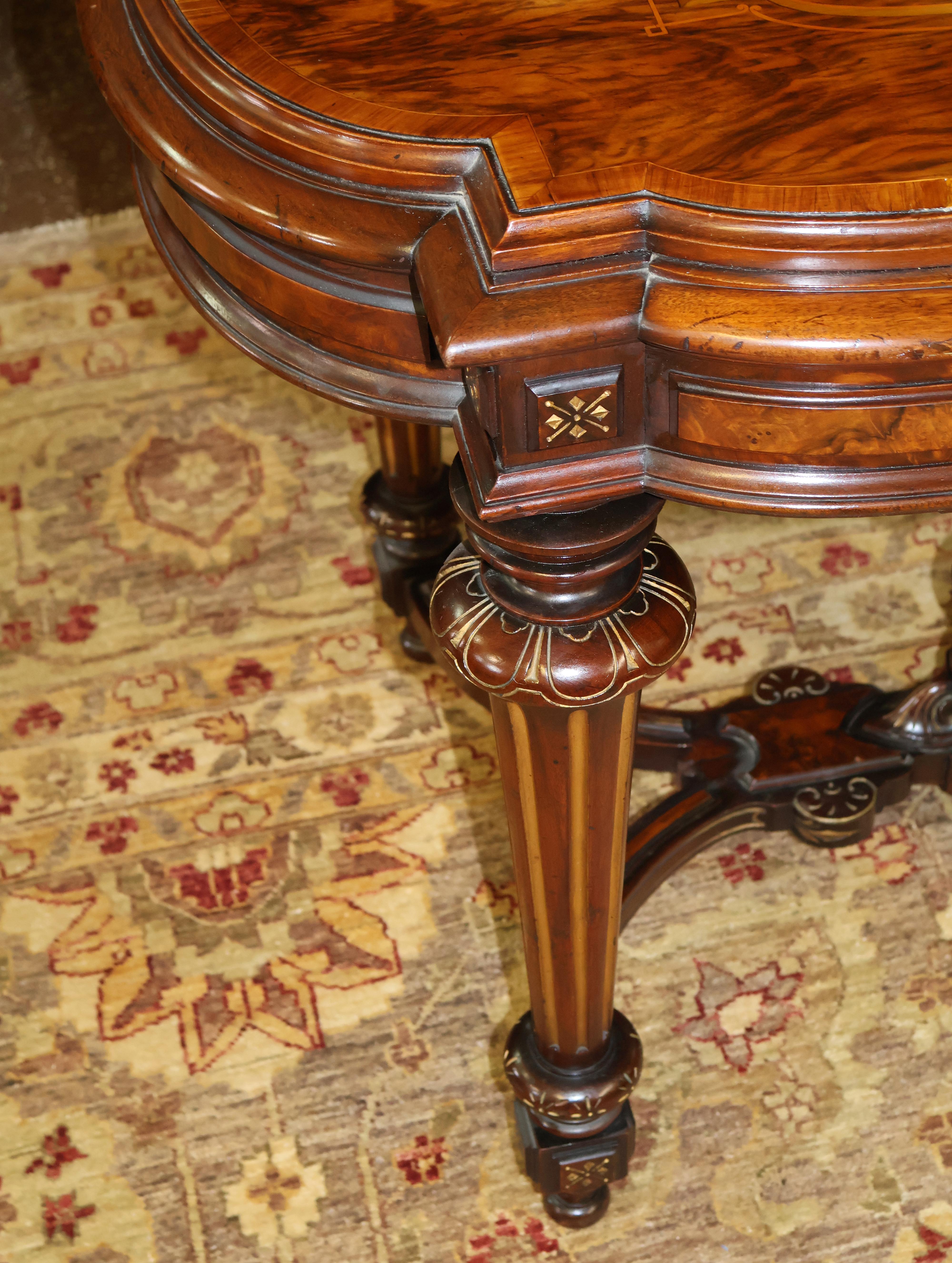 19th Century Napoleon III Inlaid Rosewood Occasional Center Entry Table For Sale 4