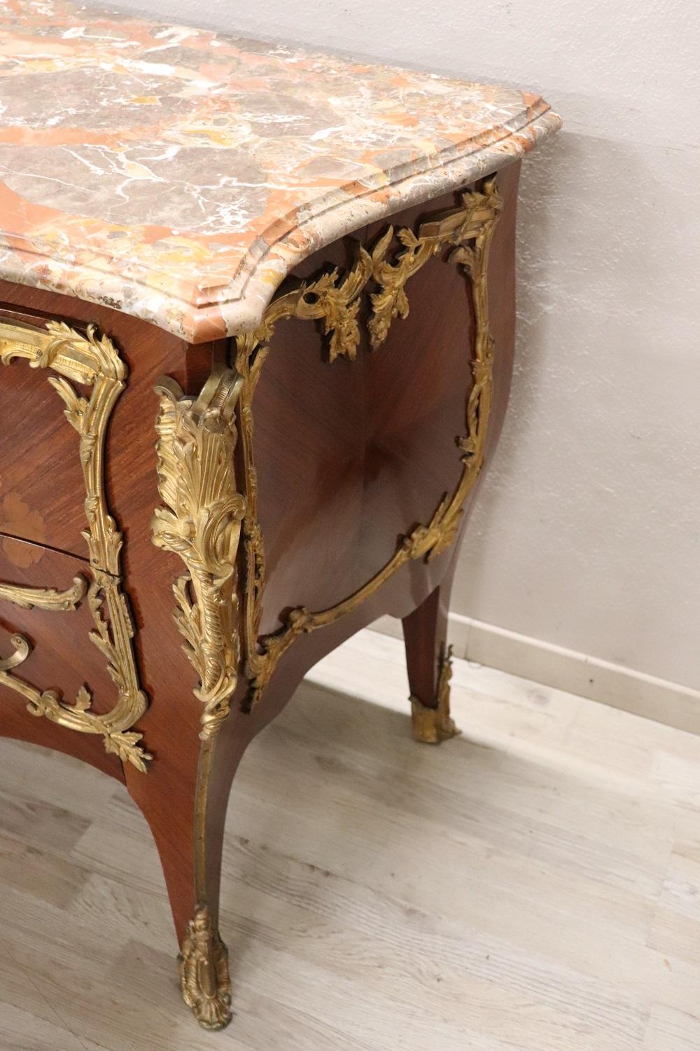 19th Century Napoleon III Inlaid Wood and Gilded Bronze Antique Chest of Drawers In Excellent Condition For Sale In Casale Monferrato, IT