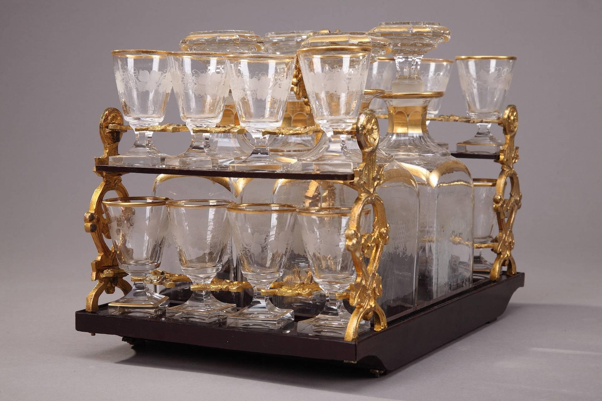 Crémaillère à liqueur Napoléon III du 19ème siècle en ébène avec incrustation en laiton Bon état - En vente à Paris, FR