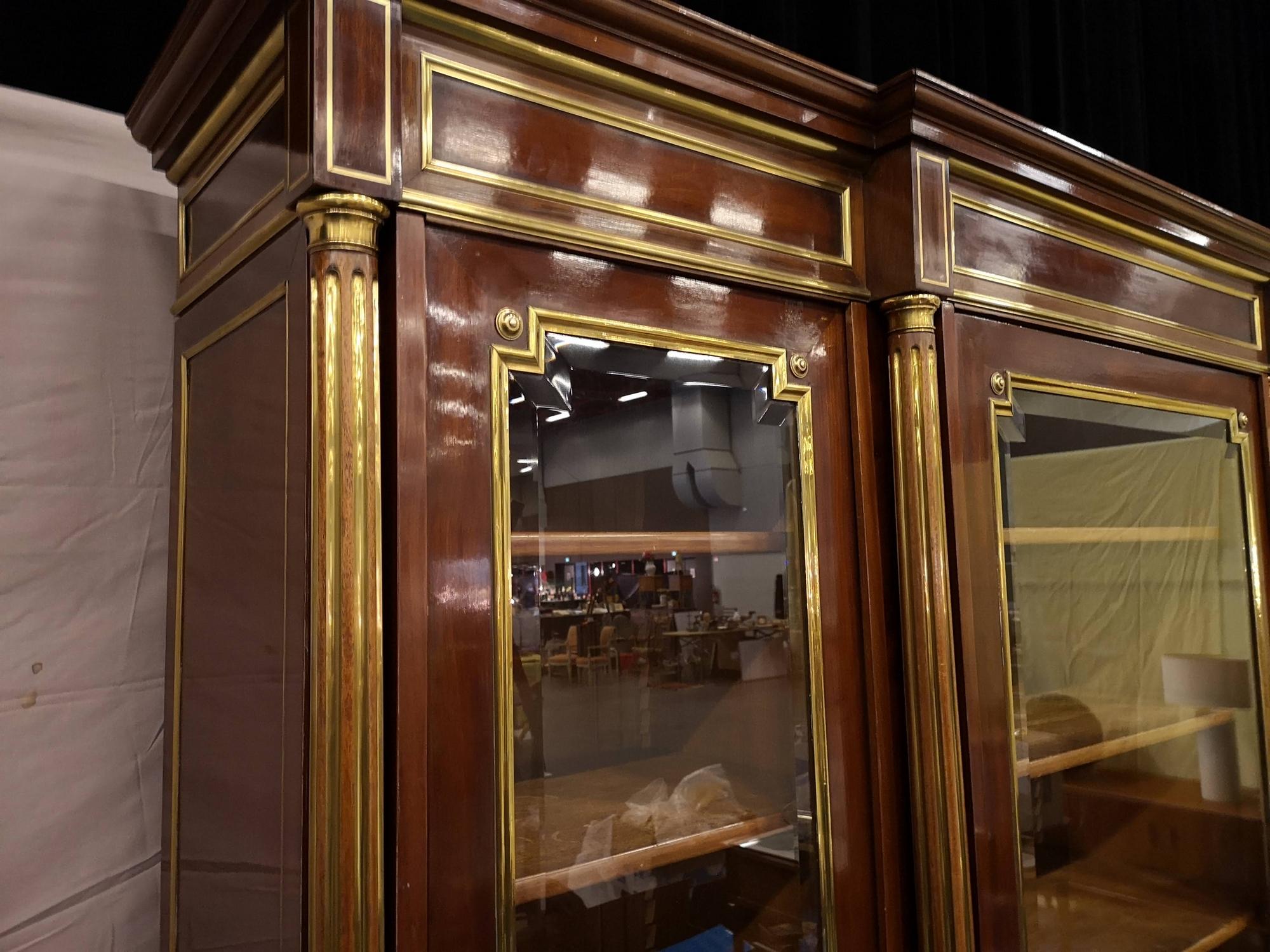 French 19th Century Napoléon III Mahogany Bookcase