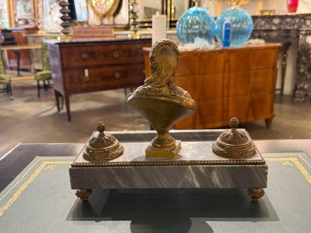 Calamaio in marmo e bronzo Napoleone III del XIX secolo In condizioni buone in vendita a Dallas, TX