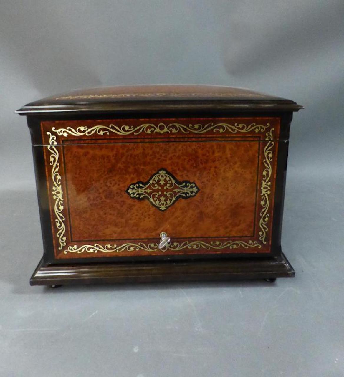 19th Century Napoleon III Marquetry Cigar Cellar, 1850s 2