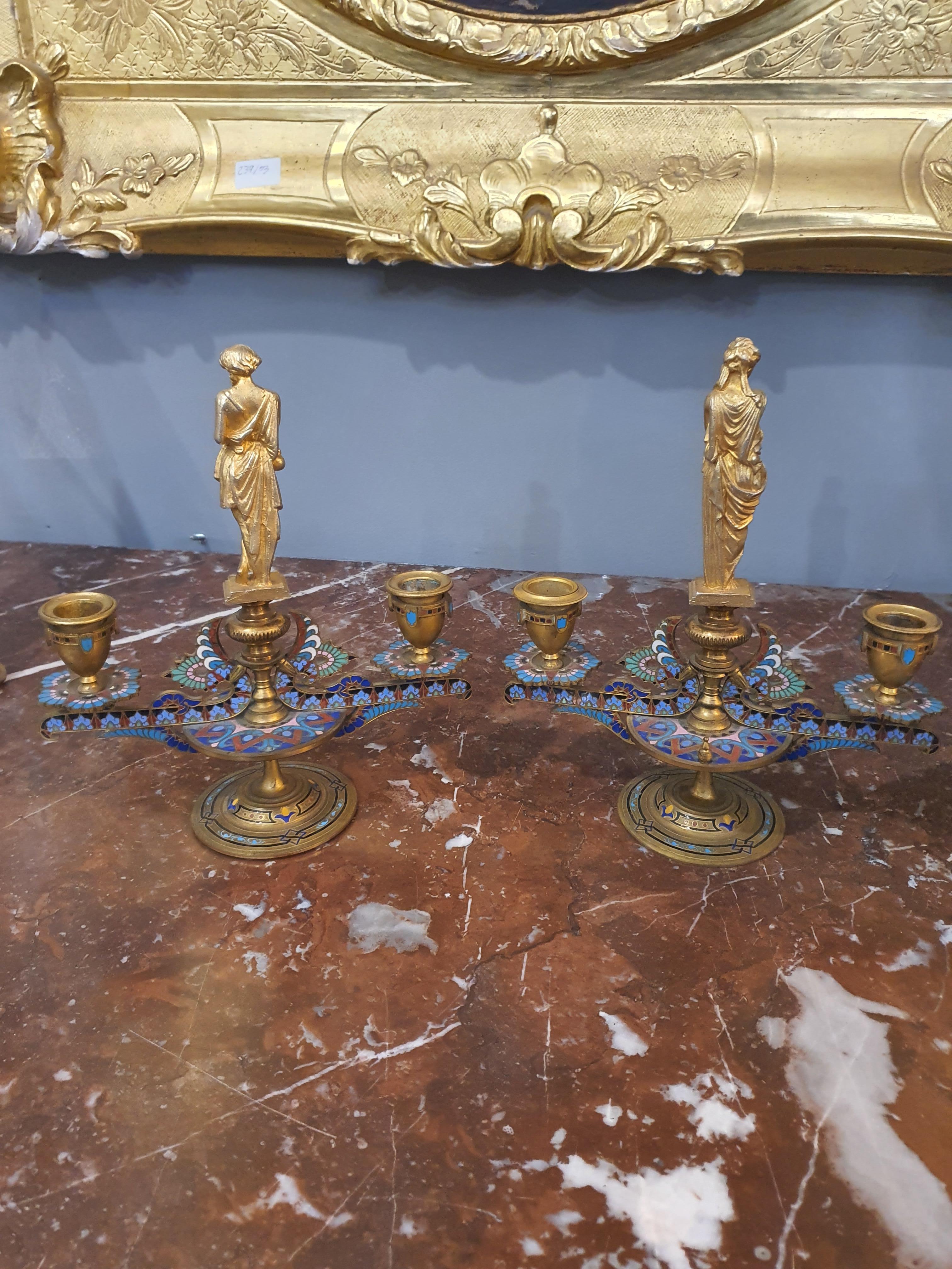 19. Jahrhundert Napoleon III. Paar Kandelaber, vergoldete Bronze, Cloisonné-Emaille im Angebot 7