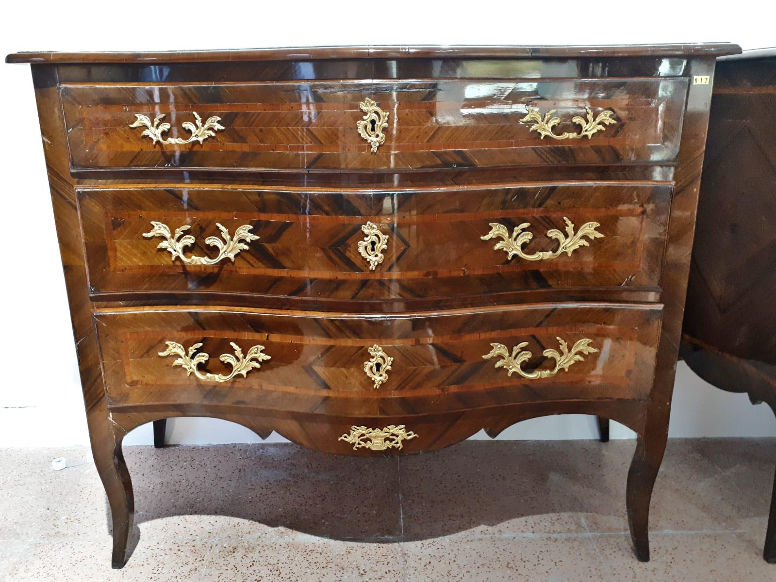 Pair of 19th Century Napoleon III Walnut and Bronze Chest of Drawer LAST PRICE For Sale 6