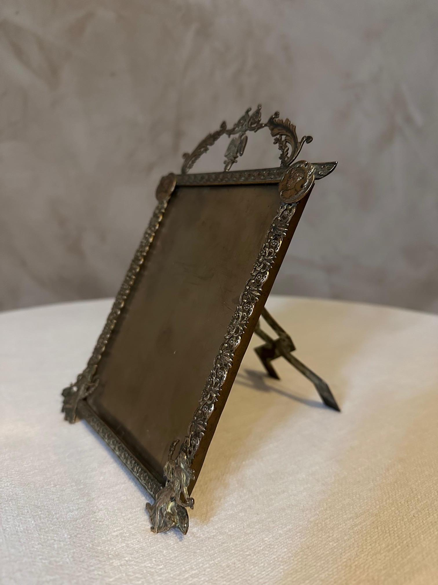 19th century Napoleon III Period Gilded Brass Picture Frame For Sale 7