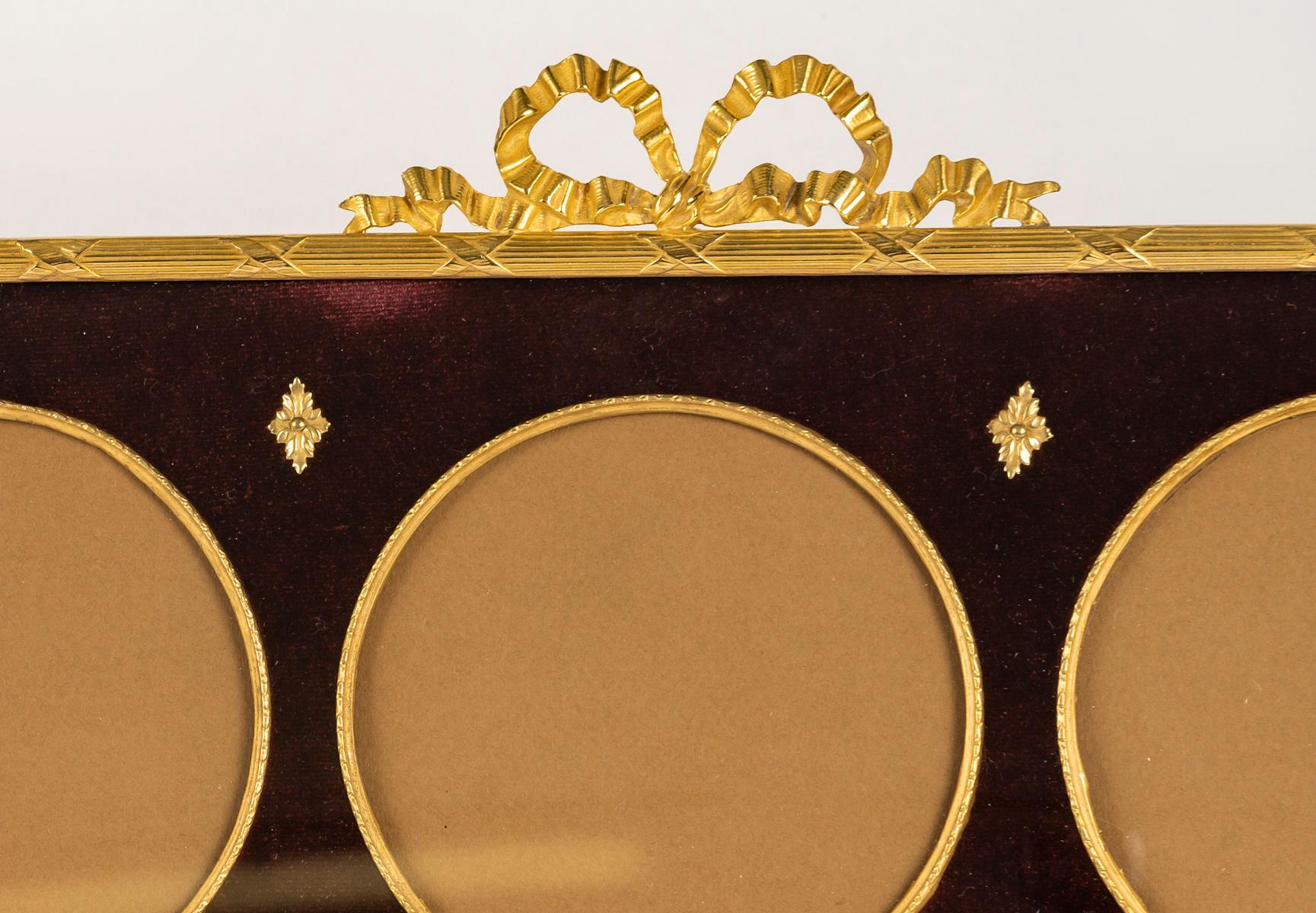 19th-Century Napoleon III Period Gilt Brass and Burgundy Fabric, 3 Photos. In Good Condition For Sale In Saint-Ouen, FR