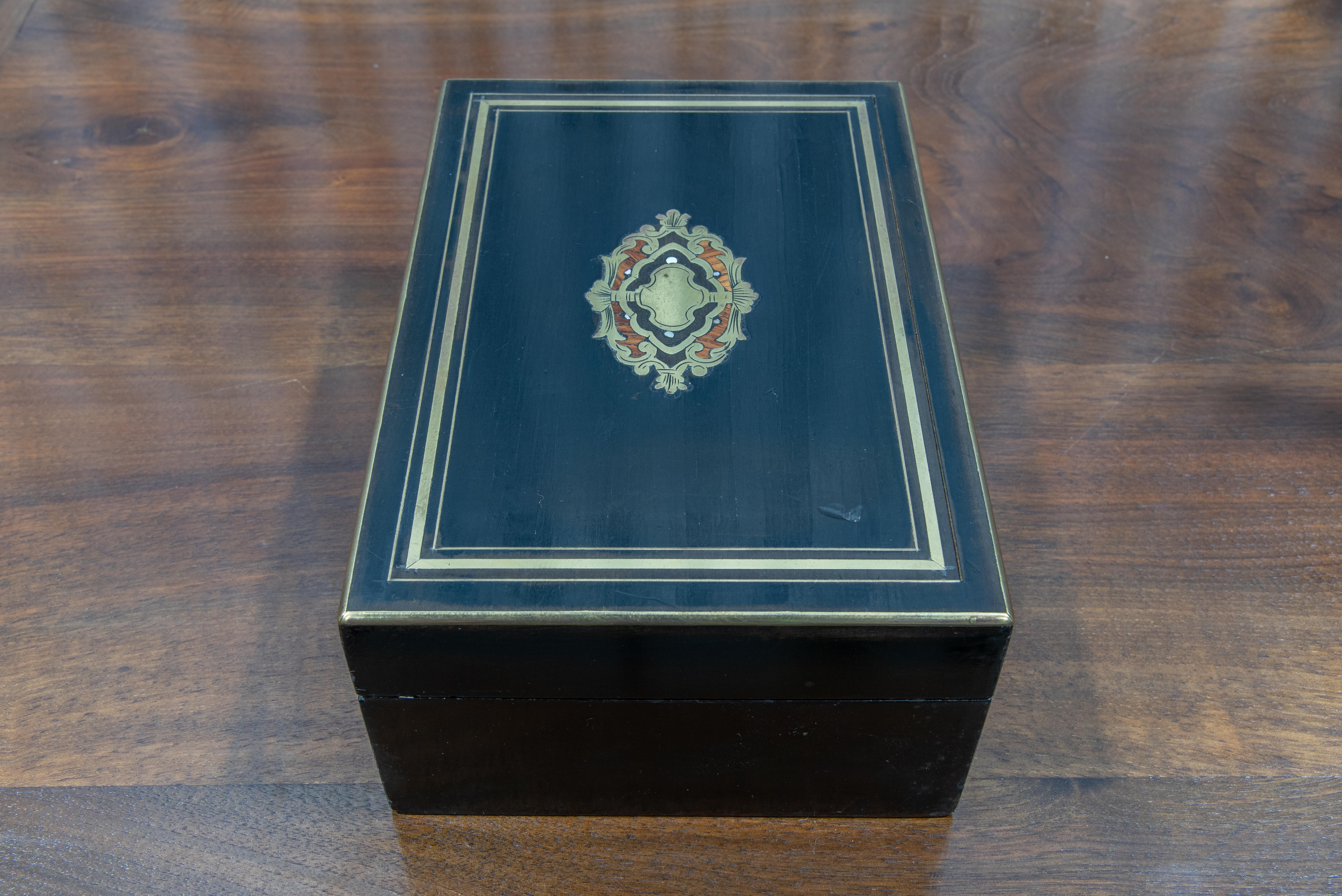 Wood 19th Century Napoleon III Period Jewelry Box For Sale