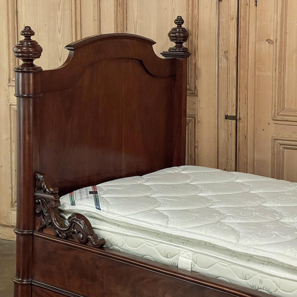 19th Century Napoleon III Period Mahogany Wall Bed For Sale 7