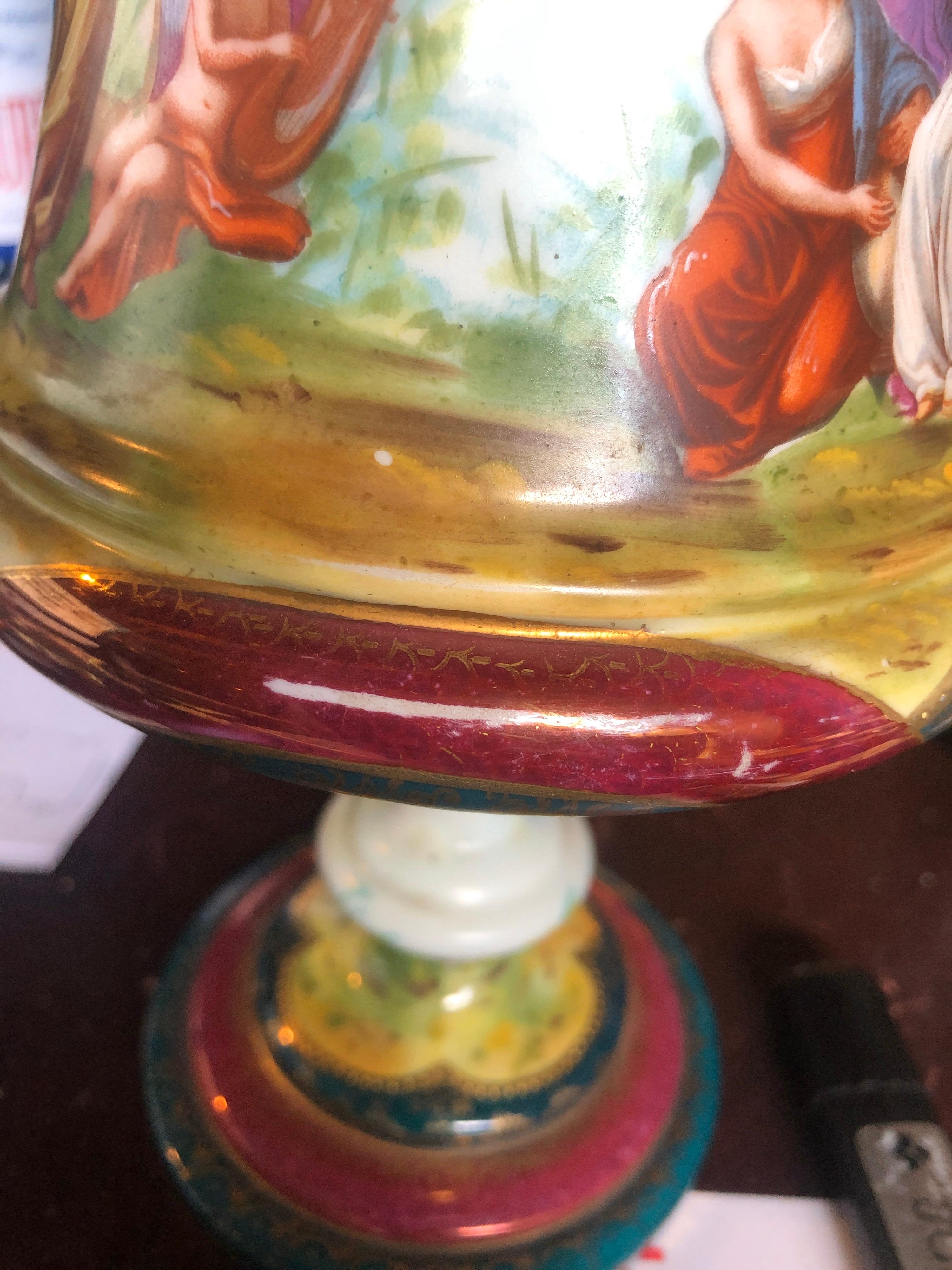 Vases en porcelaine Napoléon III du 19ème siècle, urne Royal Vienna peinte, années 1870 11