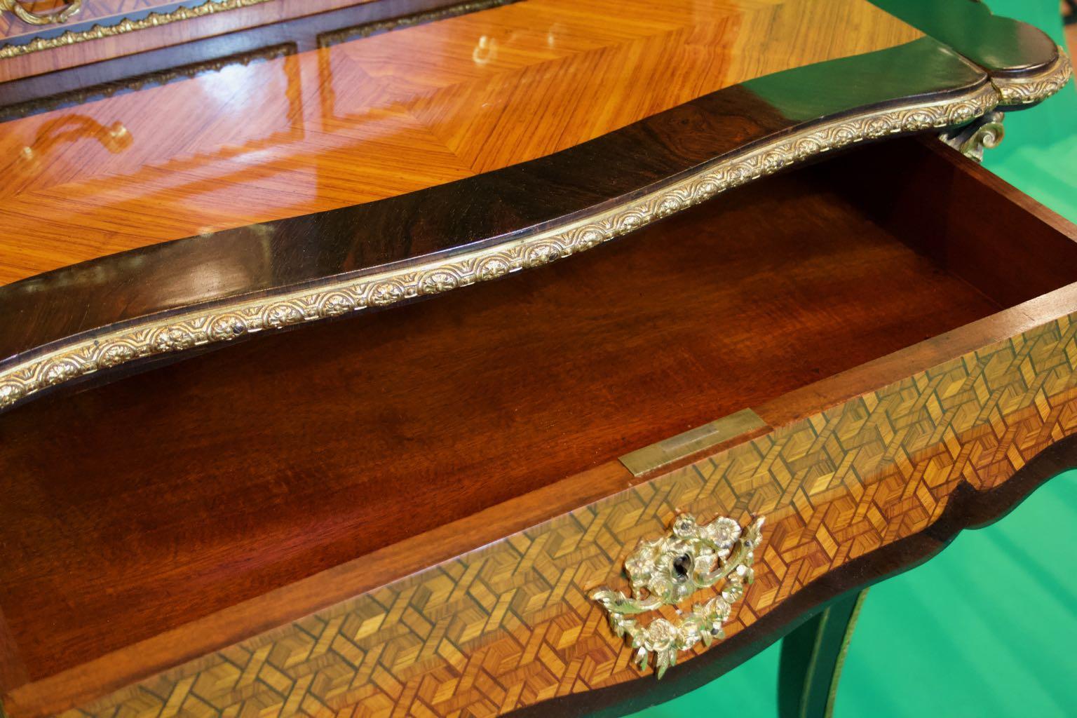 19th Century French Napoleon III Rosewood and Kingwood  Writing Table, 1850s 2