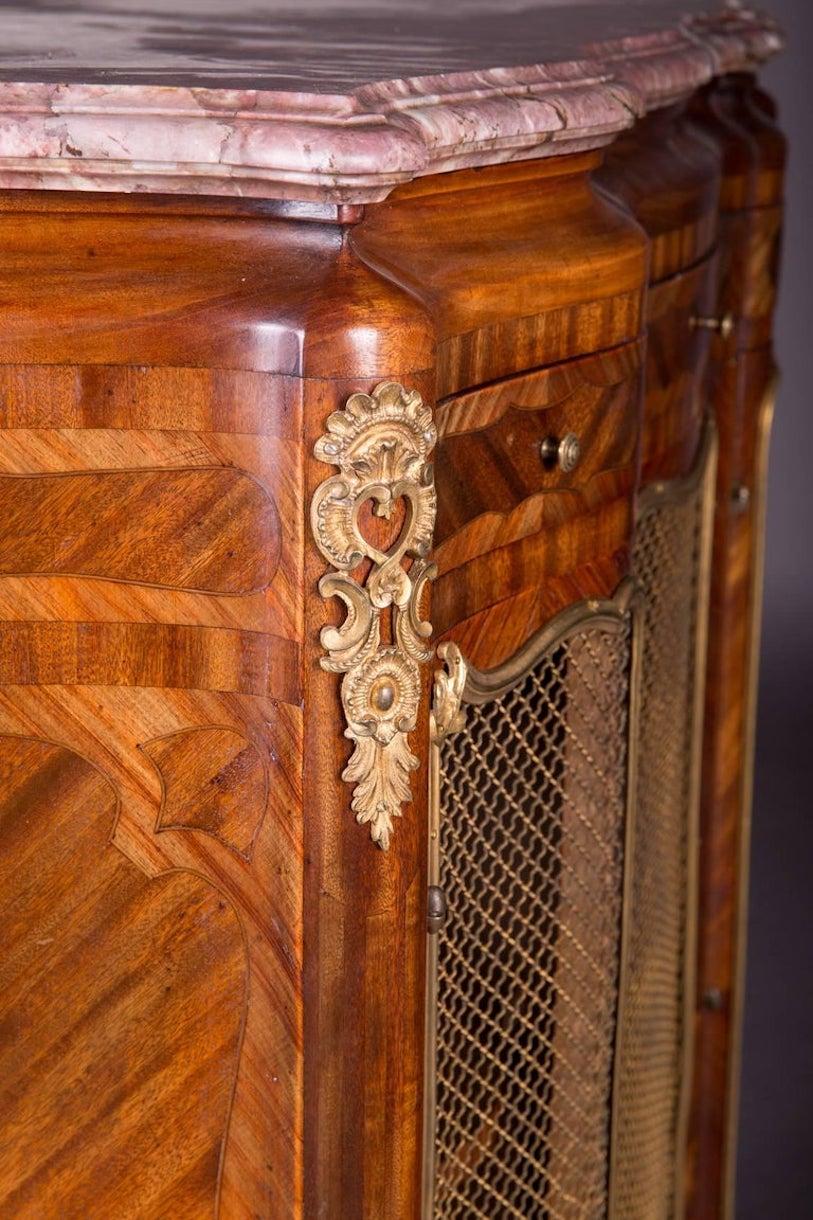 19. Jahrhundert Napoleon III Palisander geschwungenen Beinen Seite Kabinett Kommode (Französisch) im Angebot