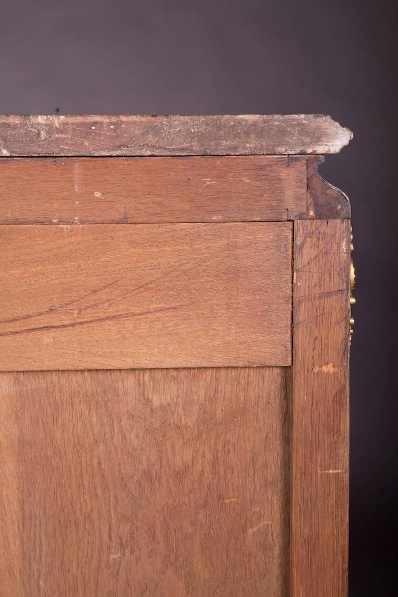 19. Jahrhundert Napoleon III Palisander geschwungenen Beinen Seite Kabinett Kommode im Angebot 1