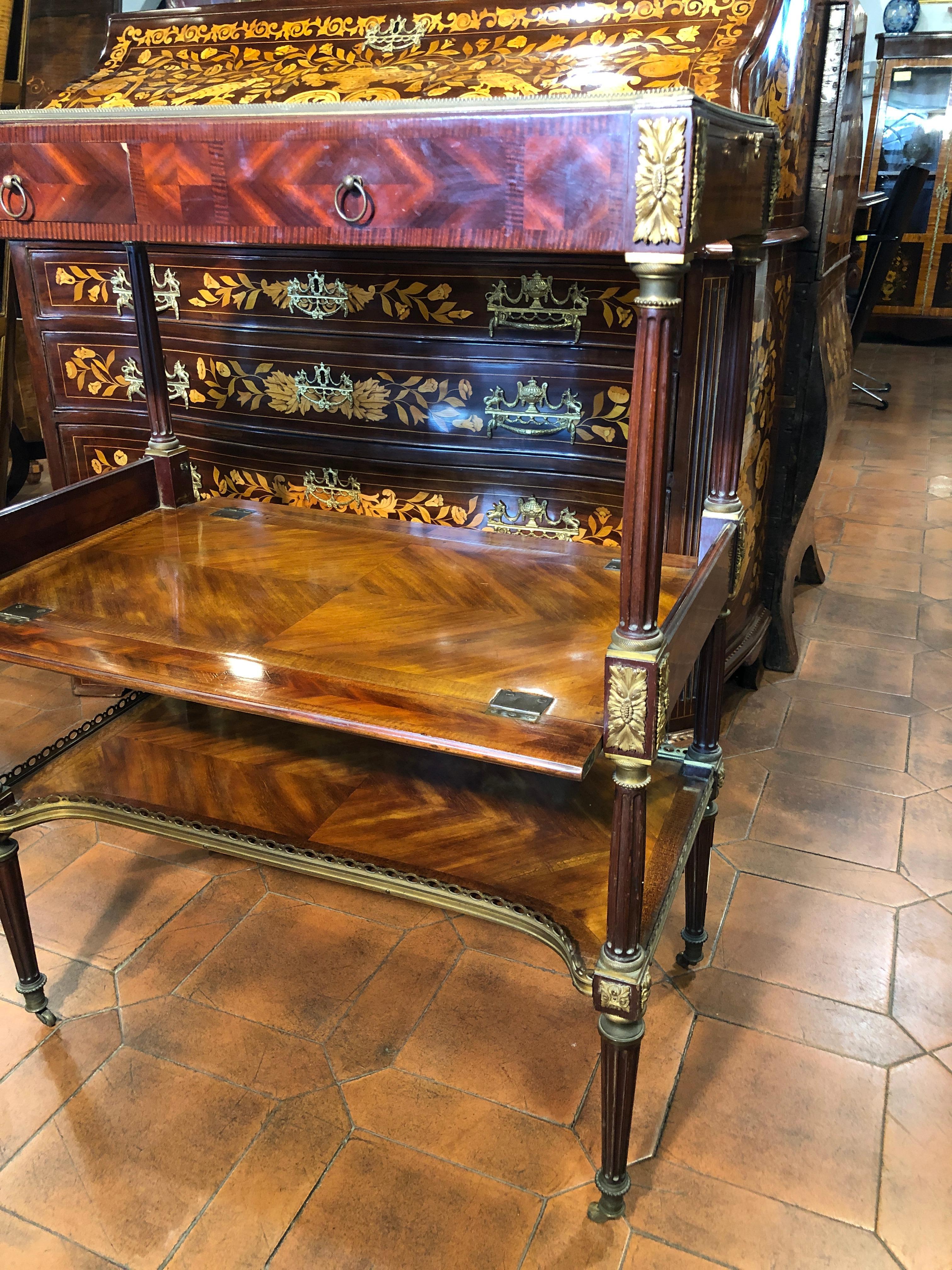 Mid-19th Century 19th Century Napoleon III Rosewood France Étagère Table, 1860s