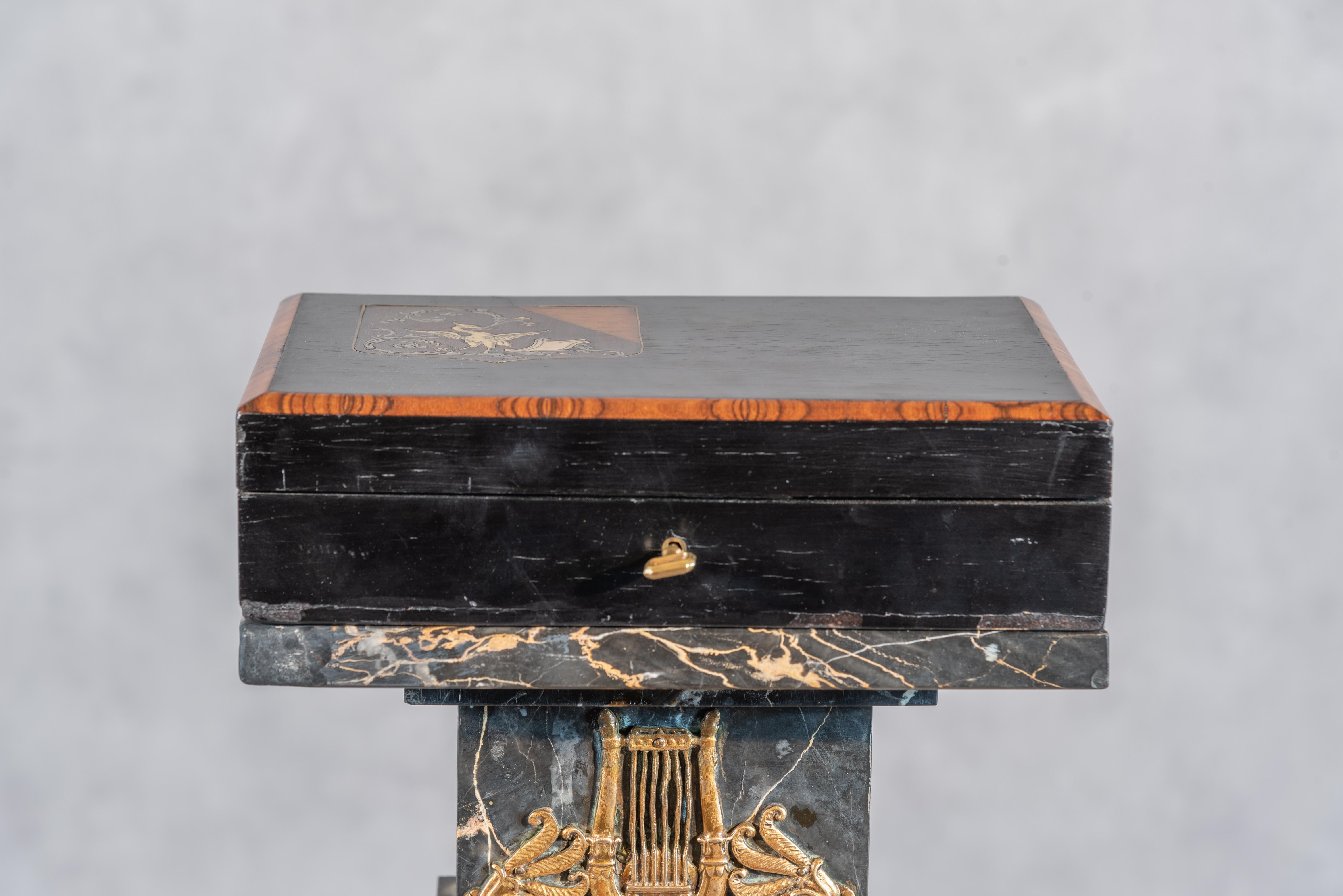 French 19th Century Napoleon III Style Box For Sale