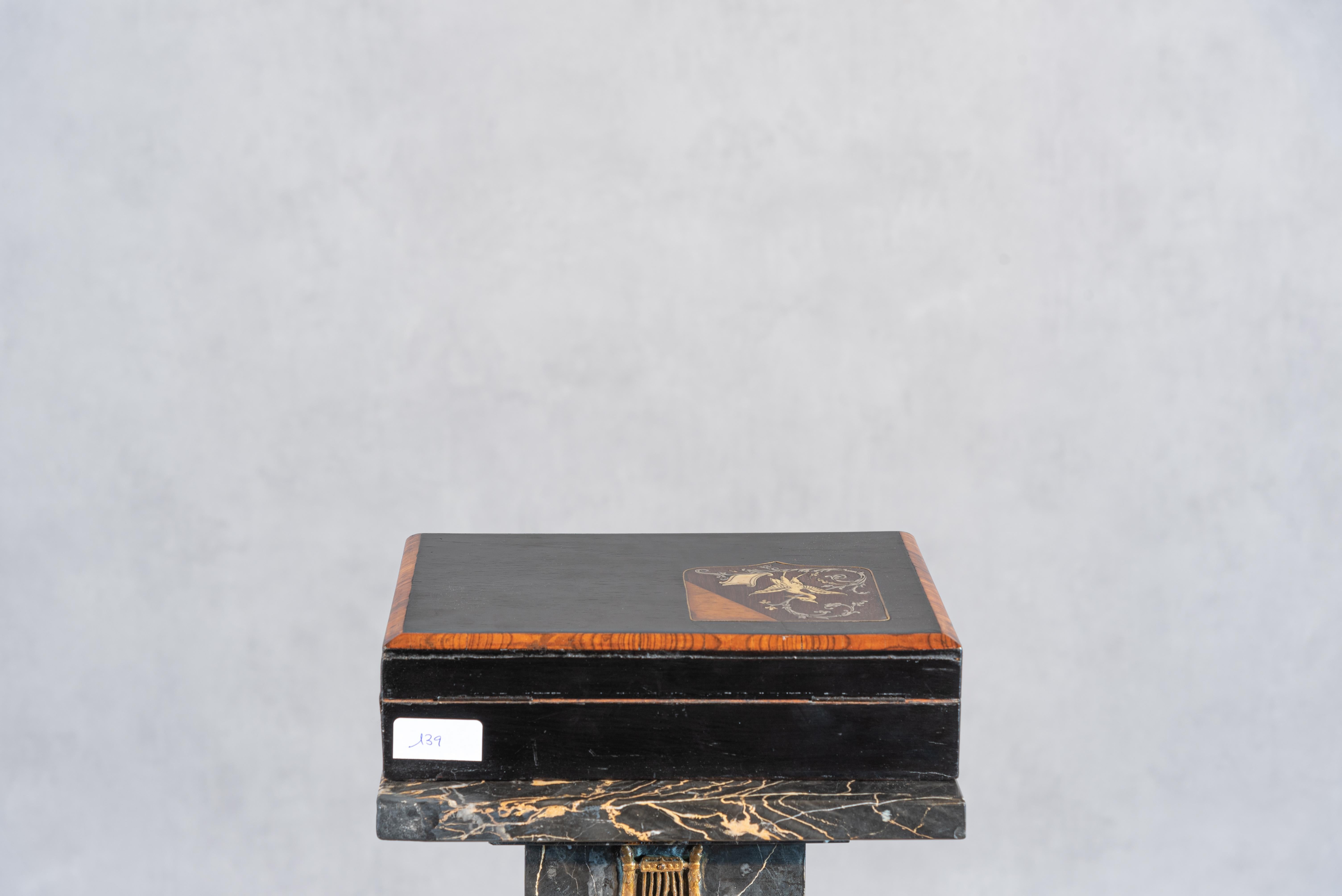 Laiton Boîte de style Napoléon III du 19e siècle en vente