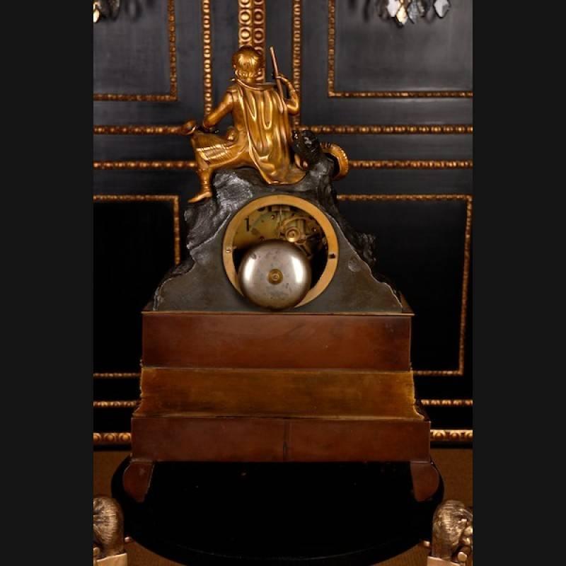 19th Century, Napoleon III Style Bronze Pendulum Chimney Clock For Sale 4