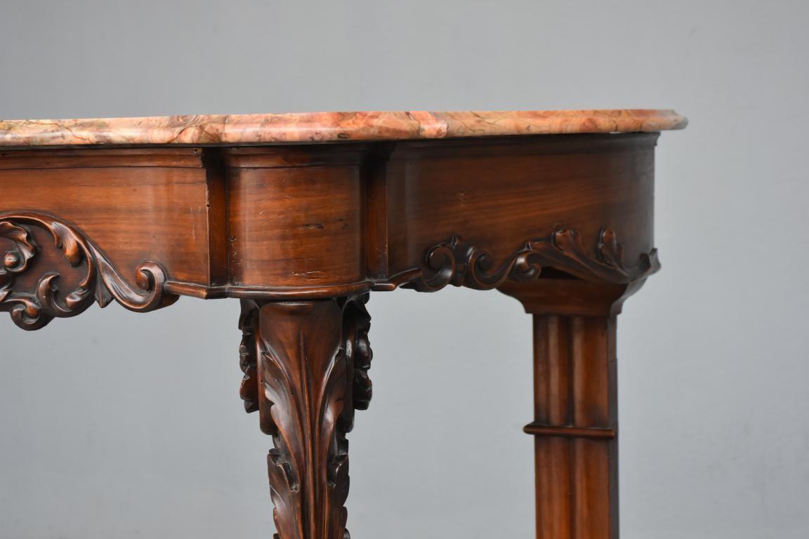 19th Century Napoleon III Style Mahogany Veneered Large Console In Distressed Condition For Sale In Marseille, FR