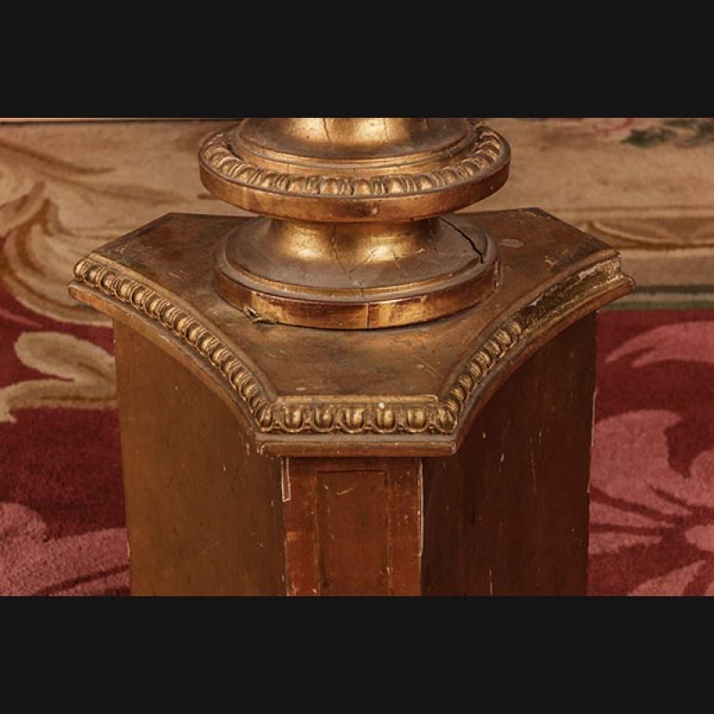 19th Century Napoleon III Style Three-Sided Paws Column For Sale 1