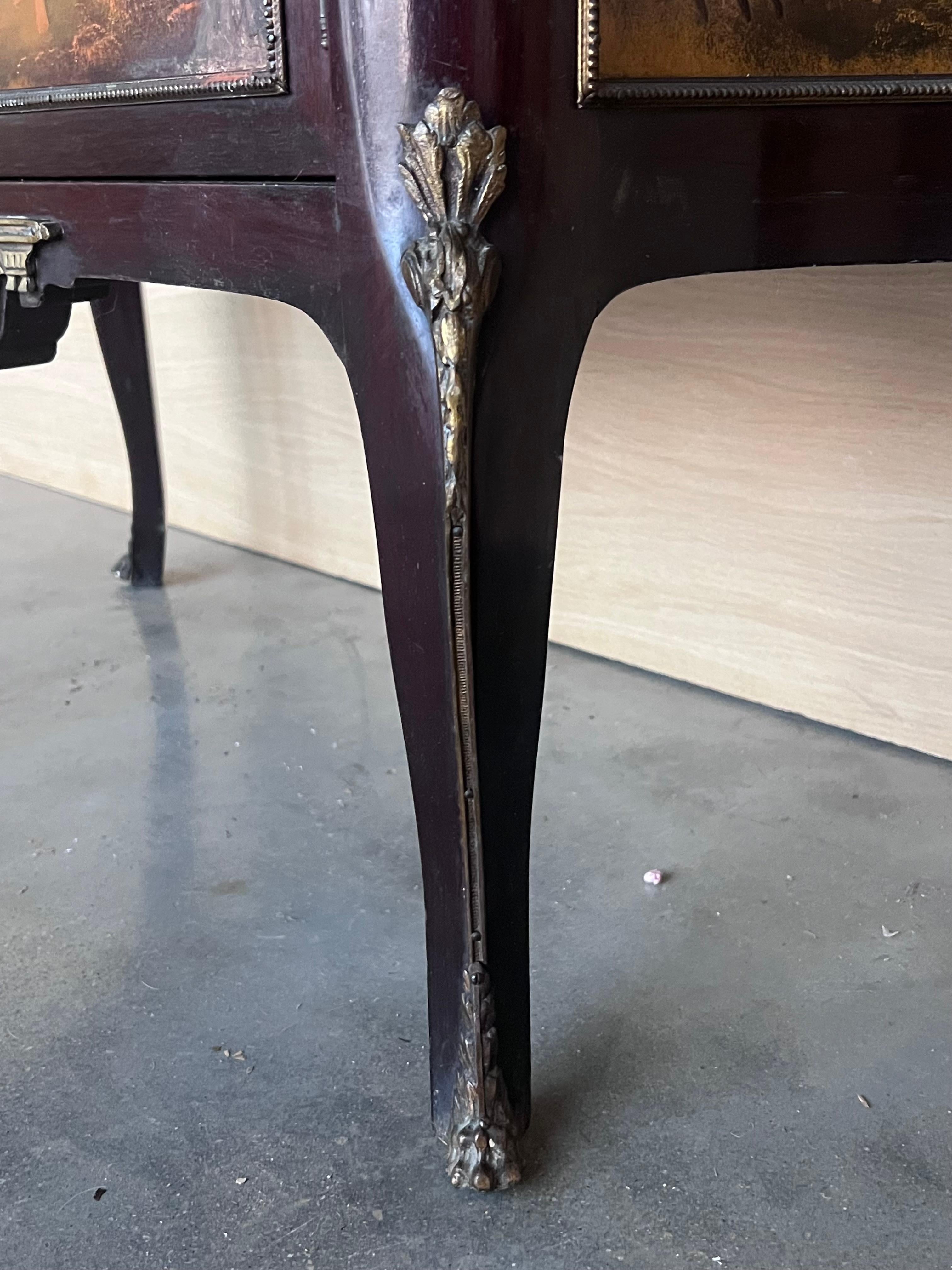 19th Century Napoleon III Style Vitrine For Sale 8