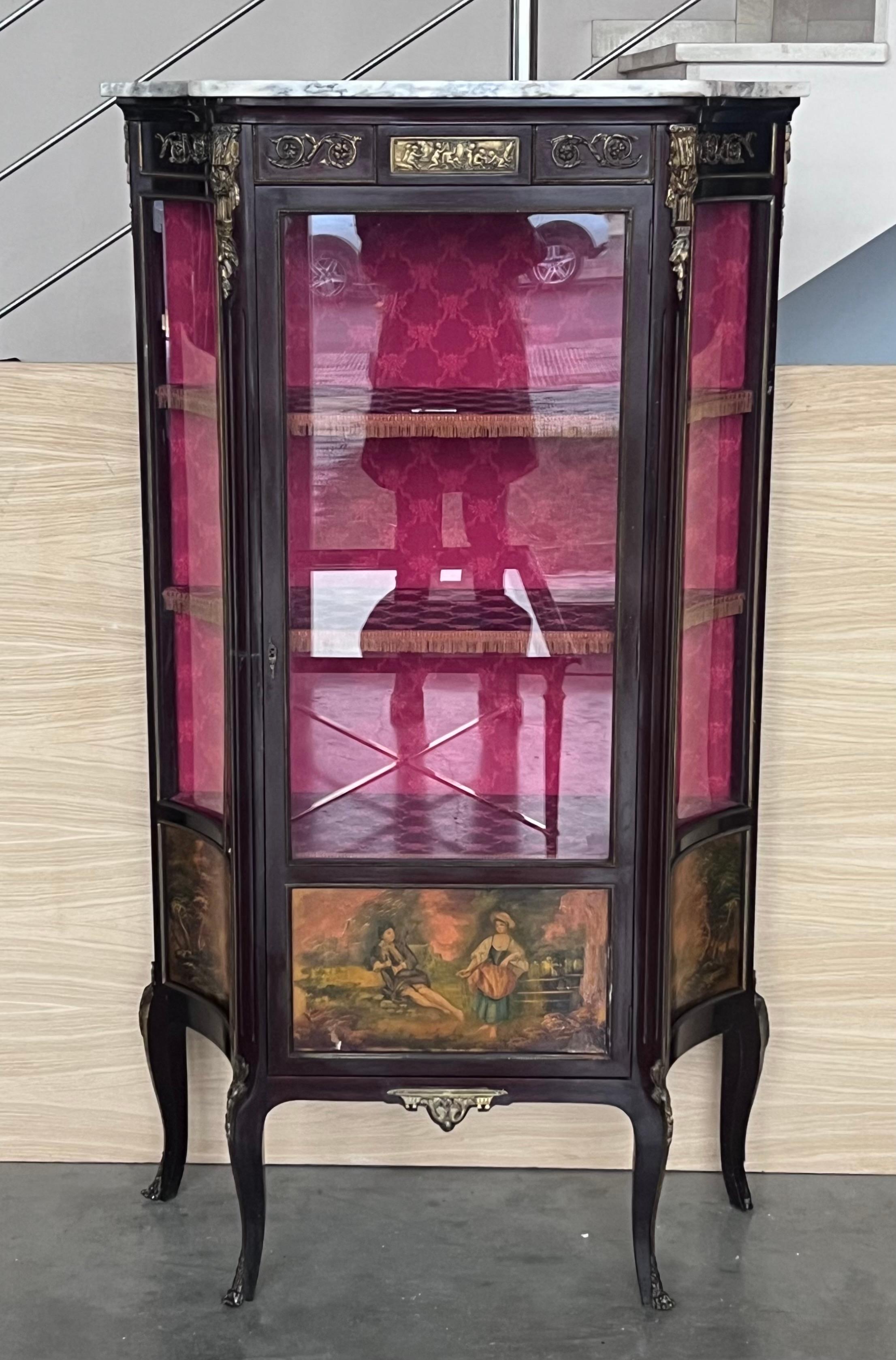 French 19th Century Napoleon III Style Vitrine For Sale