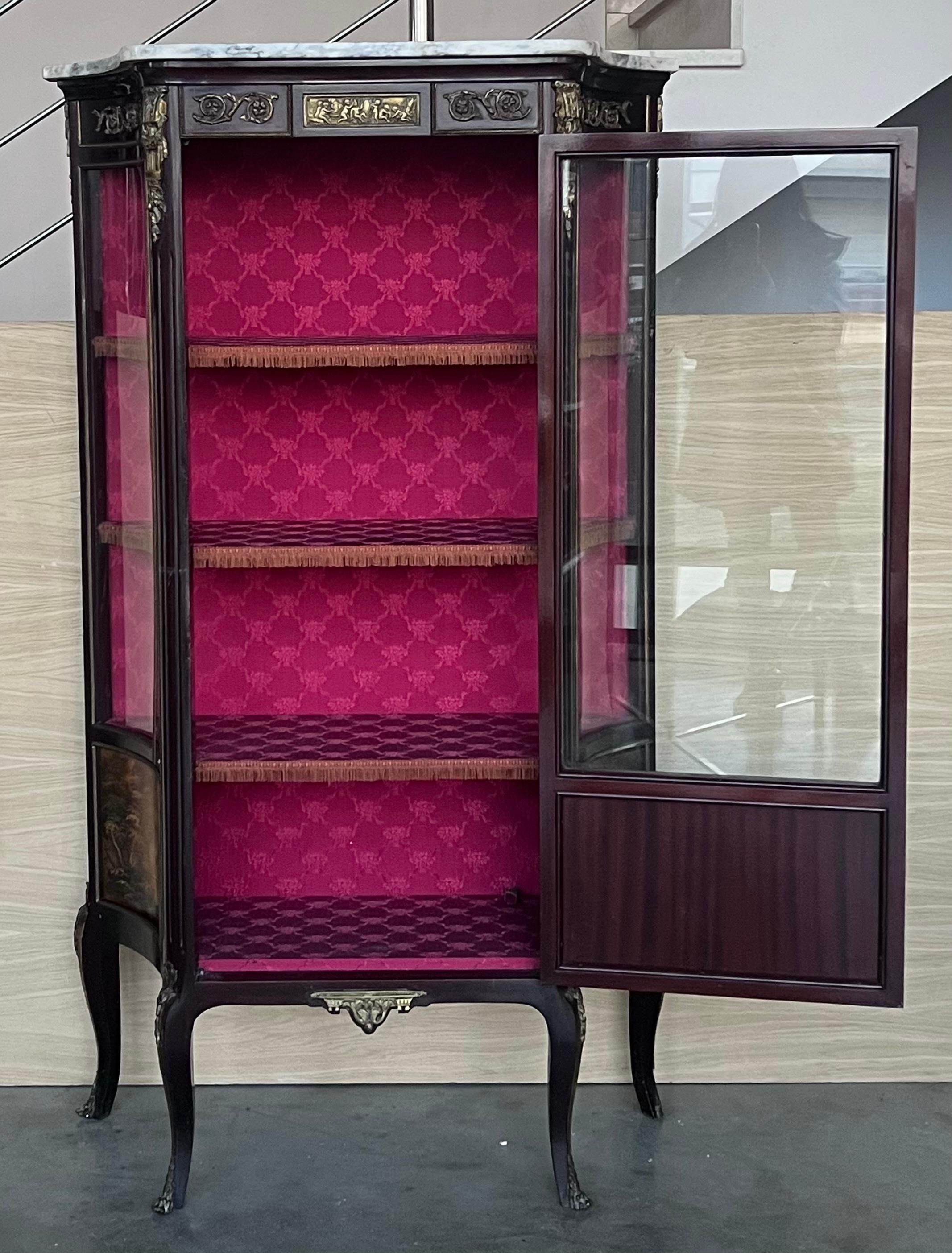 19th Century Napoleon III Style Vitrine For Sale 2