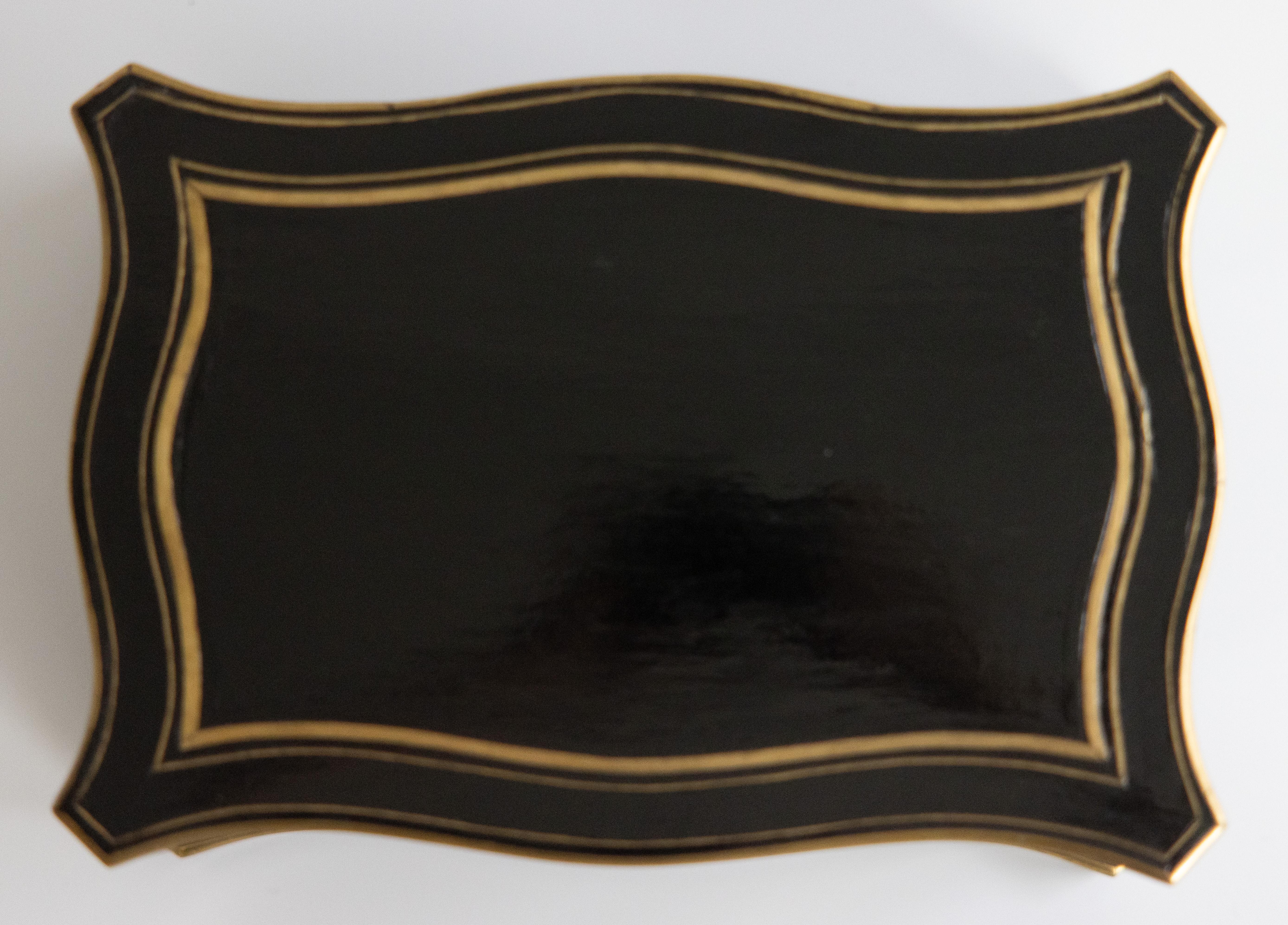 19. Jahrhundert Napoleon III Vervelle Ebonle Box mit Messing-Inlay im Angebot 3