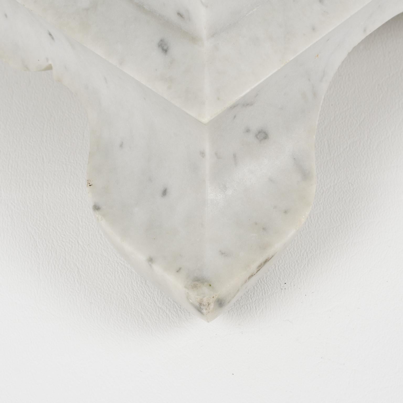 Napoleon III.-Kaminuhr-Set aus weißem Carrara-Marmor von Bondat France, 19. Jahrhundert im Angebot 13