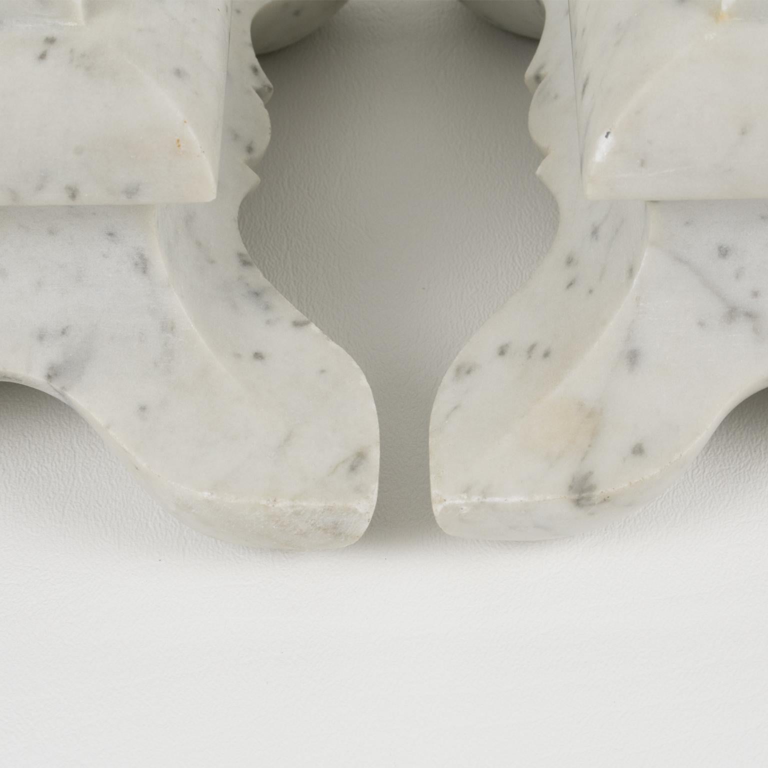Napoleon III.-Kaminuhr-Set aus weißem Carrara-Marmor von Bondat France, 19. Jahrhundert im Angebot 14