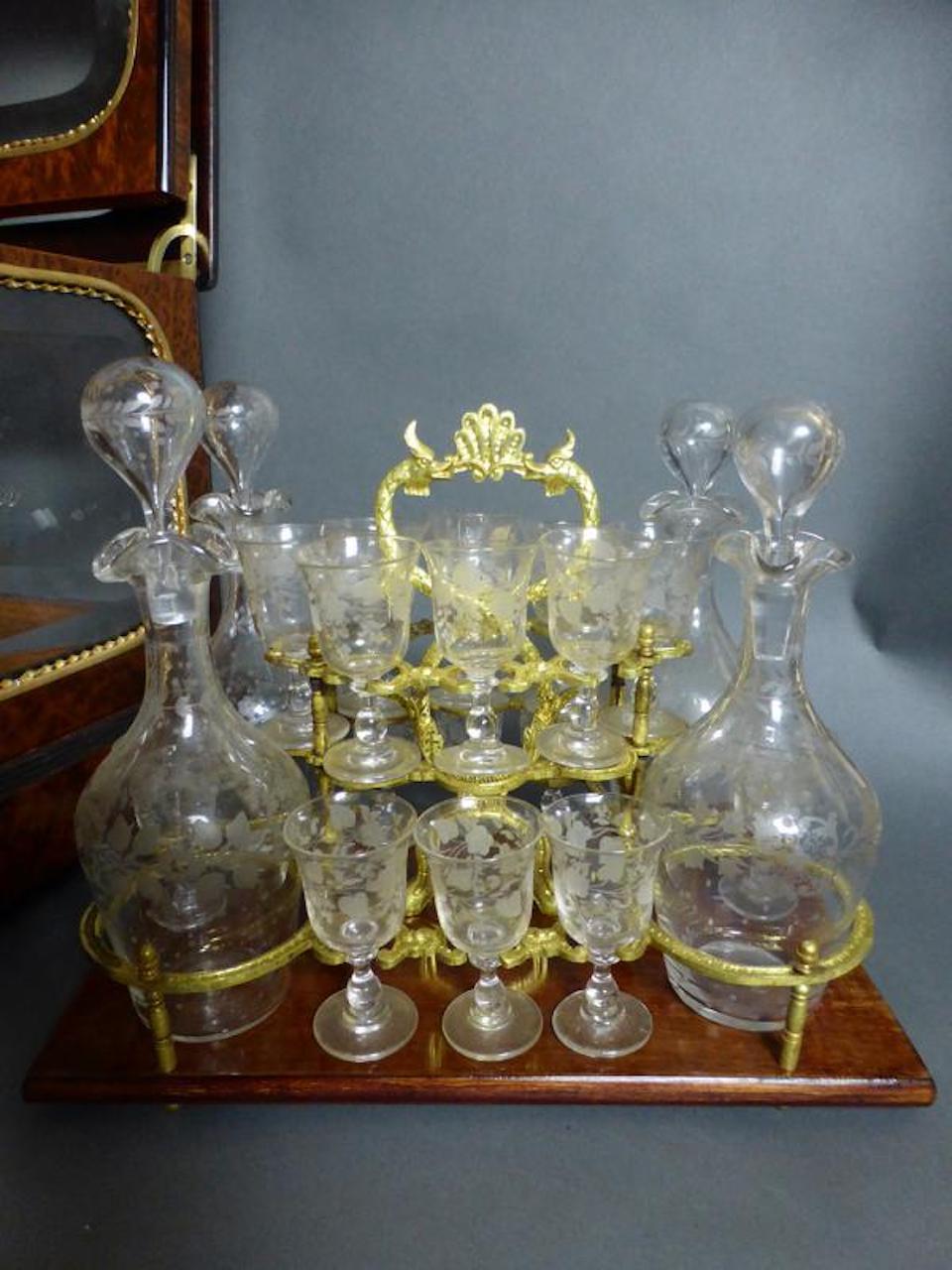 19th Century Napoleon III Wood Marquetry and Beveled Glasses Liquor Cellar For Sale 4