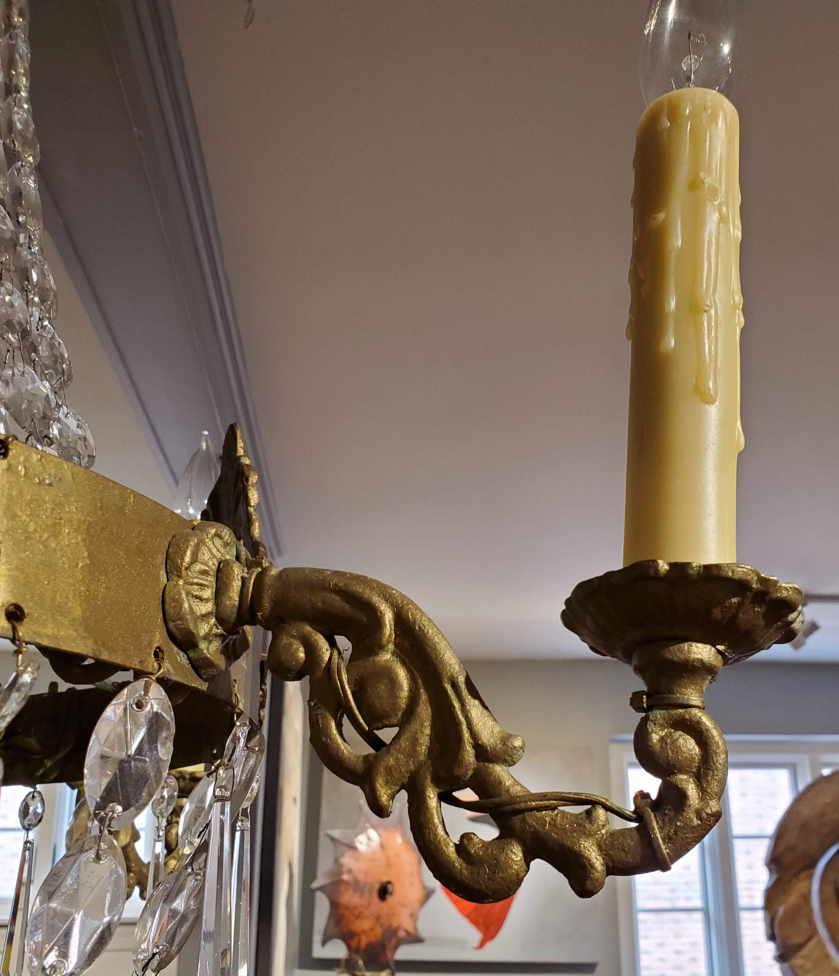French Late 19th Century Napoleonic Crystal and Gold Gilt Tole Metal Chandelier For Sale