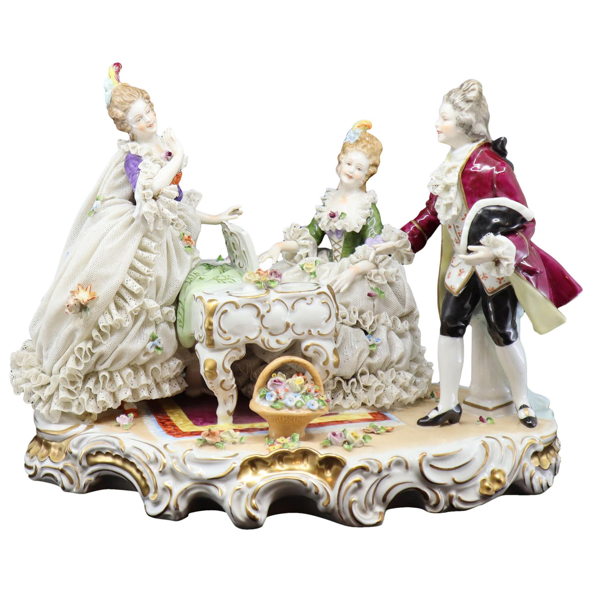 Groupe musical du 19ème siècle, figure en porcelaine peinte à la main de Napoli