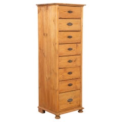 Commodes and Chests of Drawers