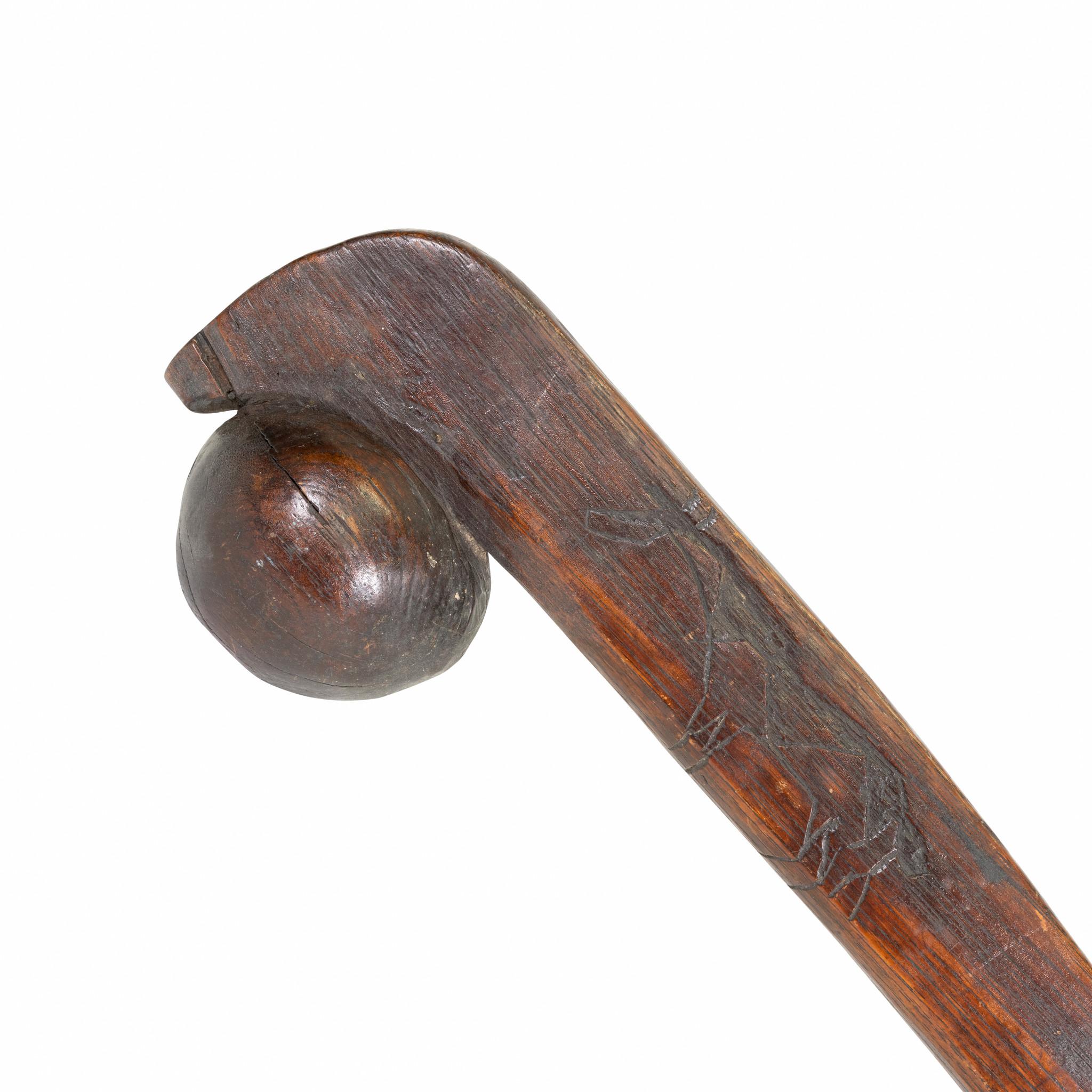 19th Century Native American Pictorial Ball Headed Club In Good Condition For Sale In Coeur d'Alene, ID